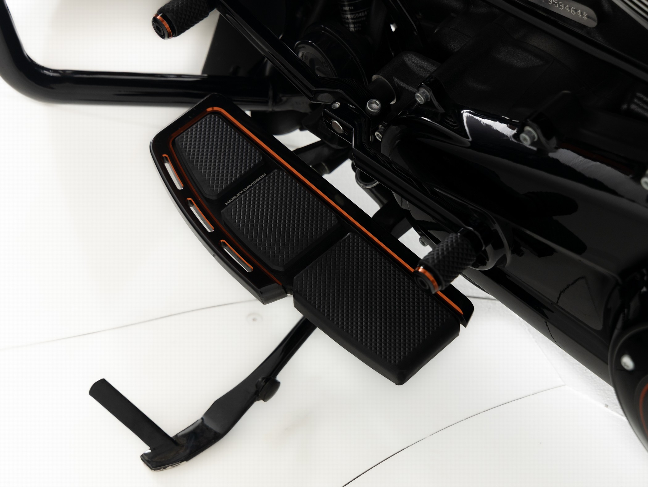 HARLEY-DAVIDSON FLHXSE CVO Street Glide Gunsli
