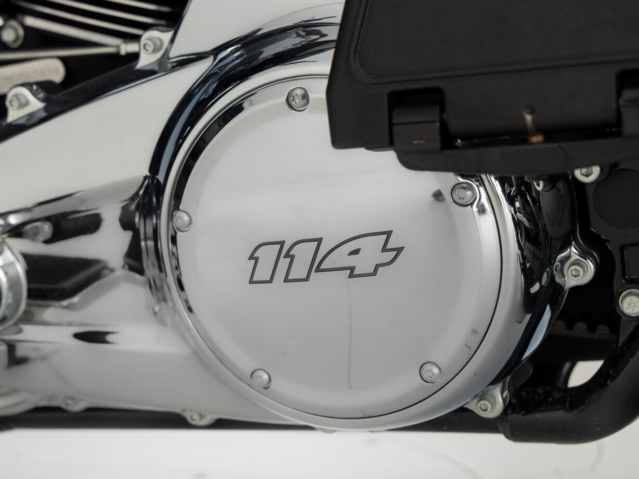 HARLEY-DAVIDSON FLTRXS Road Glide Custom Color