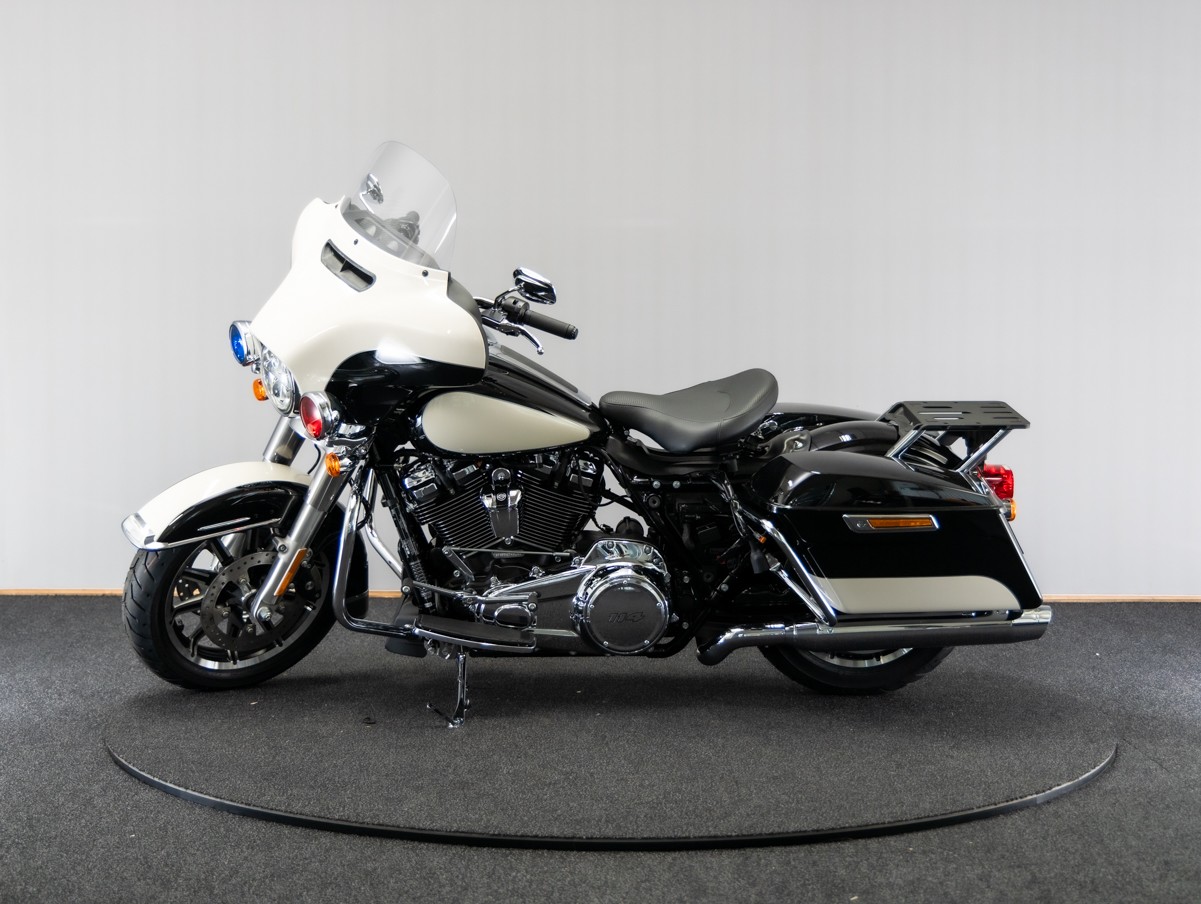 HARLEY-DAVIDSON FLHT Electra Glide