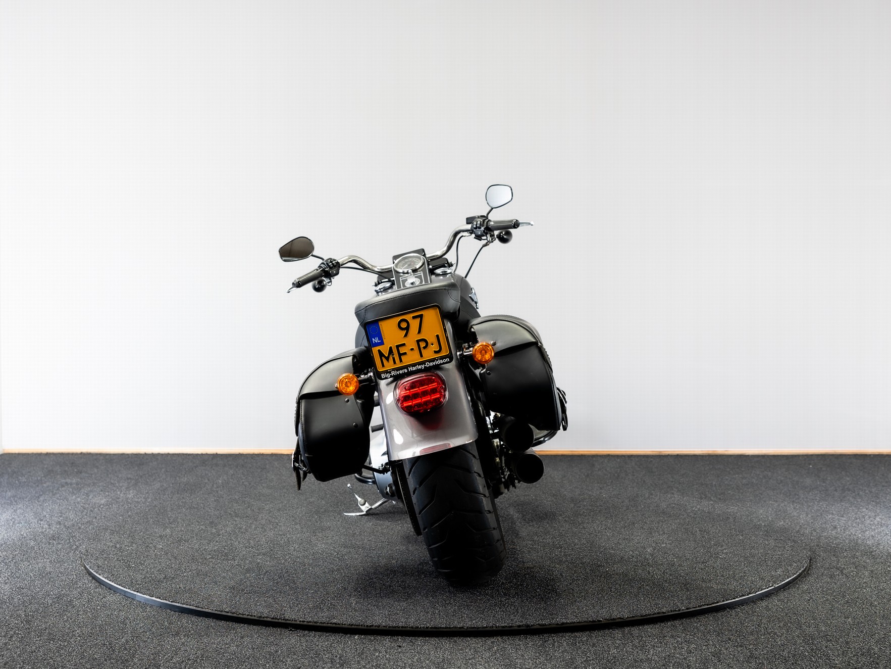 HARLEY-DAVIDSON FLSTFB 103