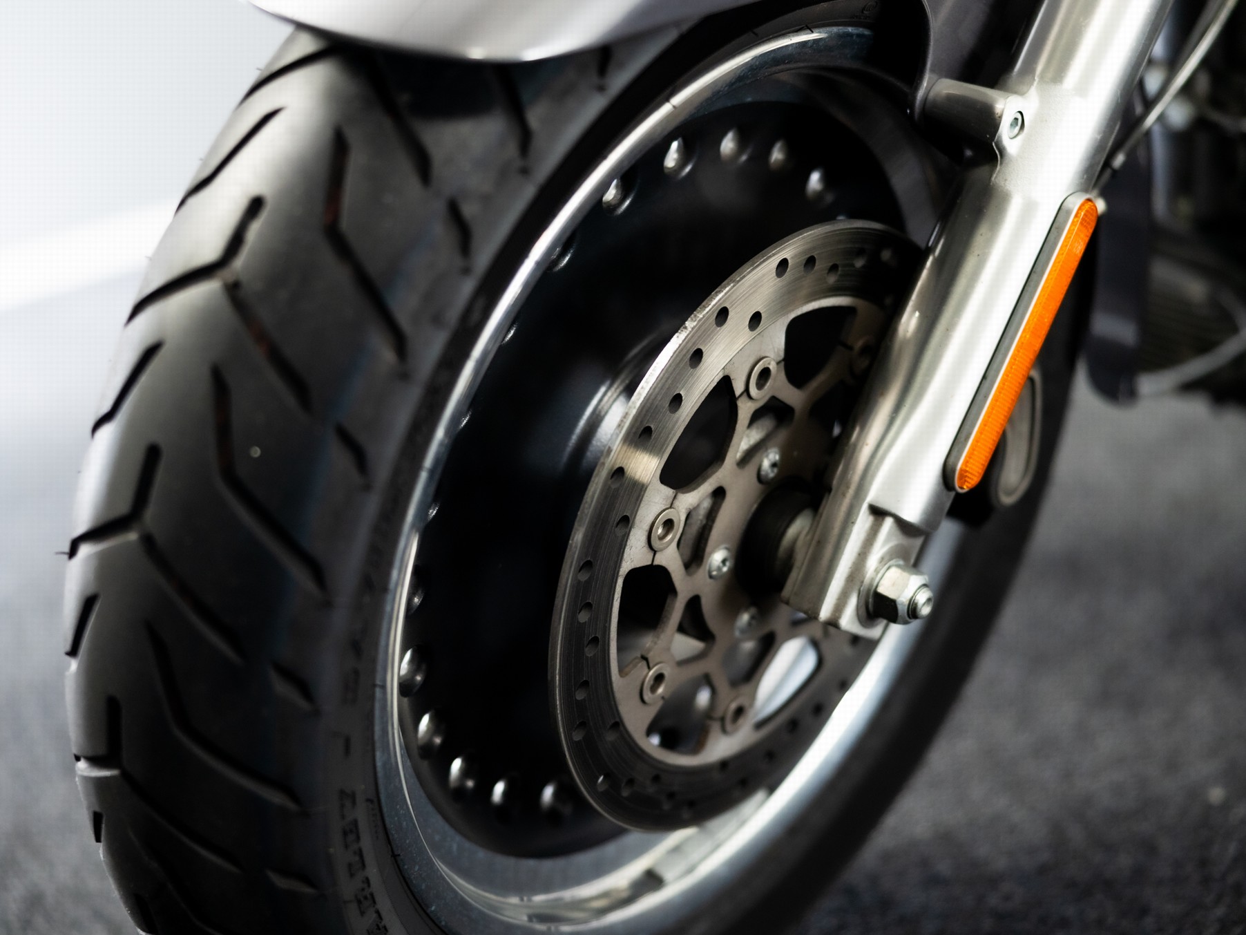 HARLEY-DAVIDSON FLSTFB 103