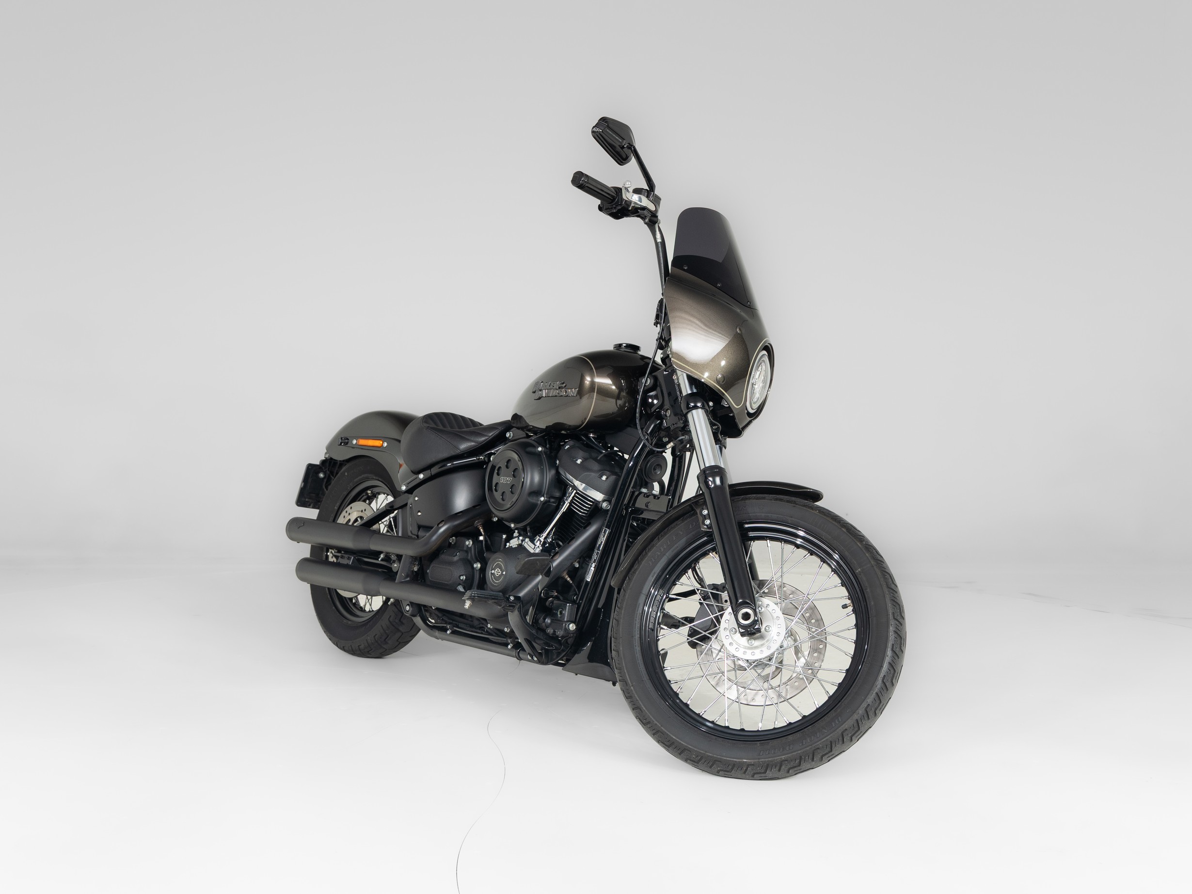HARLEY-DAVIDSON FXBBS Street bob 107