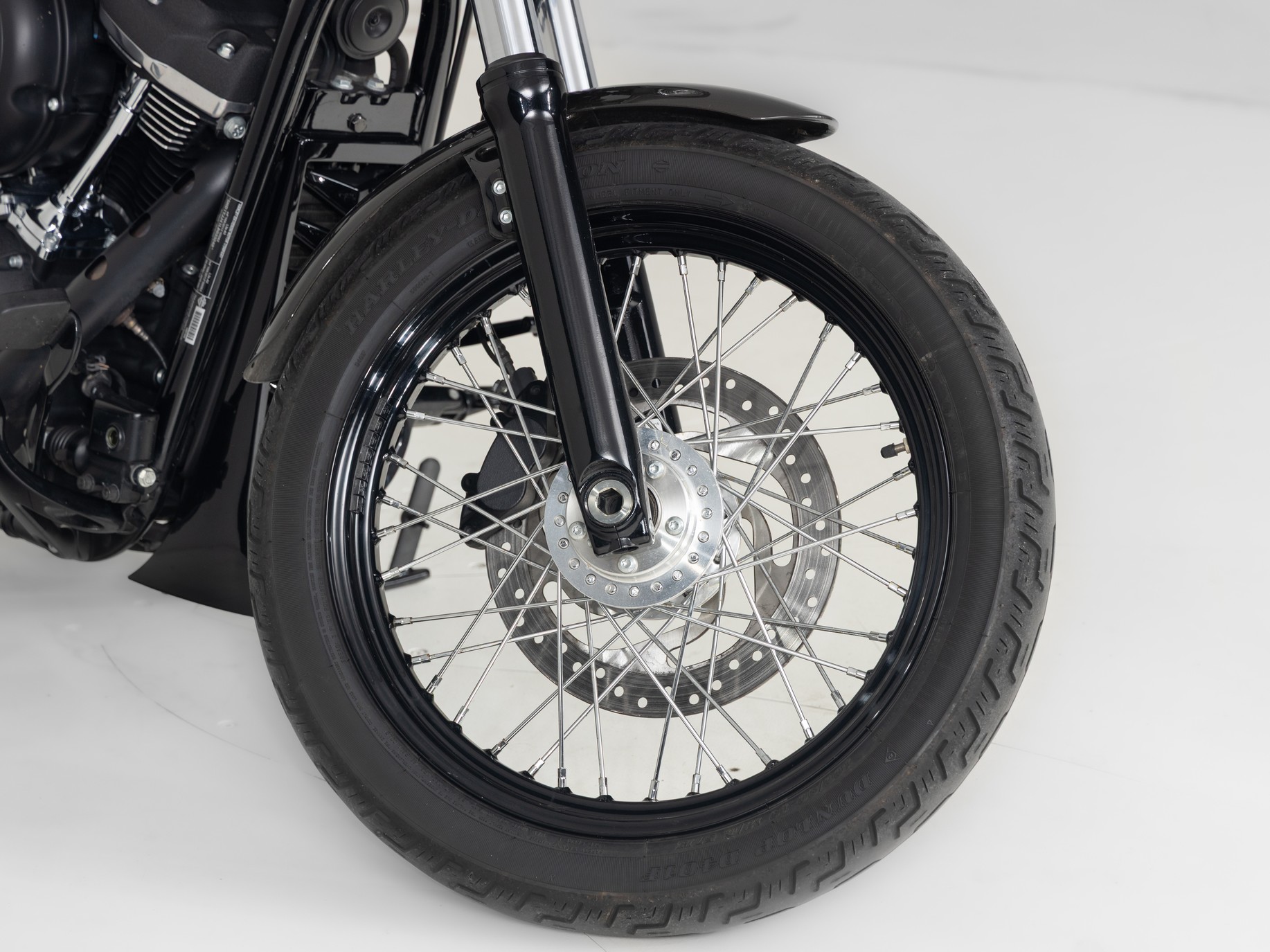 HARLEY-DAVIDSON FXBBS Street bob 107