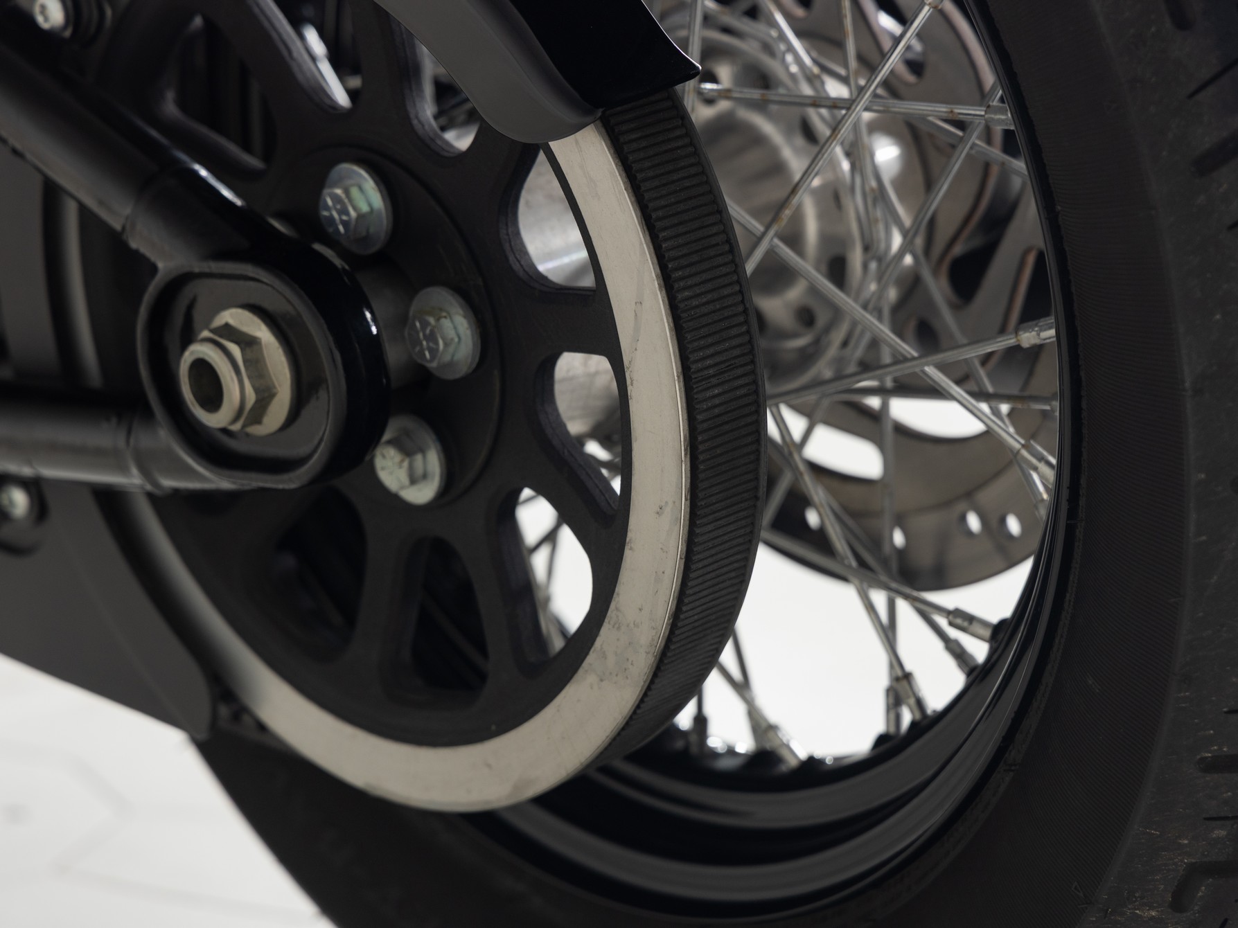 HARLEY-DAVIDSON FXBBS Street bob 107