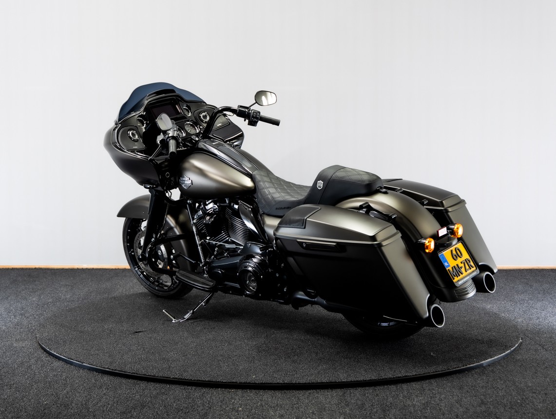 HARLEY-DAVIDSON FLTRXS Road Glide Special