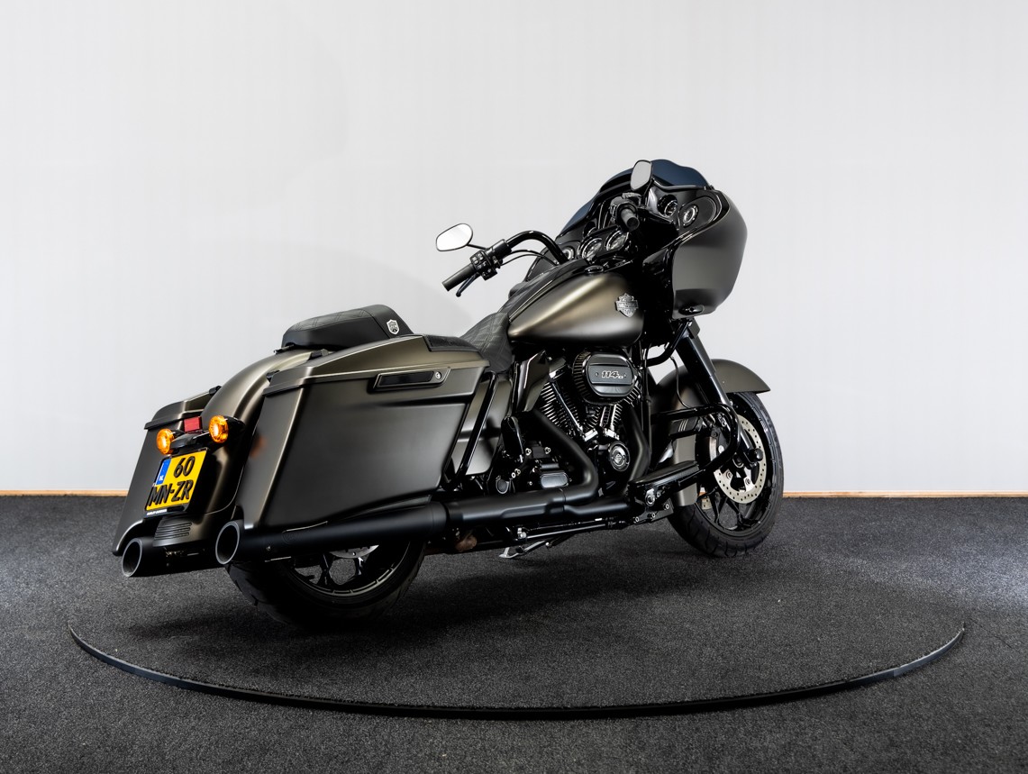 HARLEY-DAVIDSON FLTRXS Road Glide Special