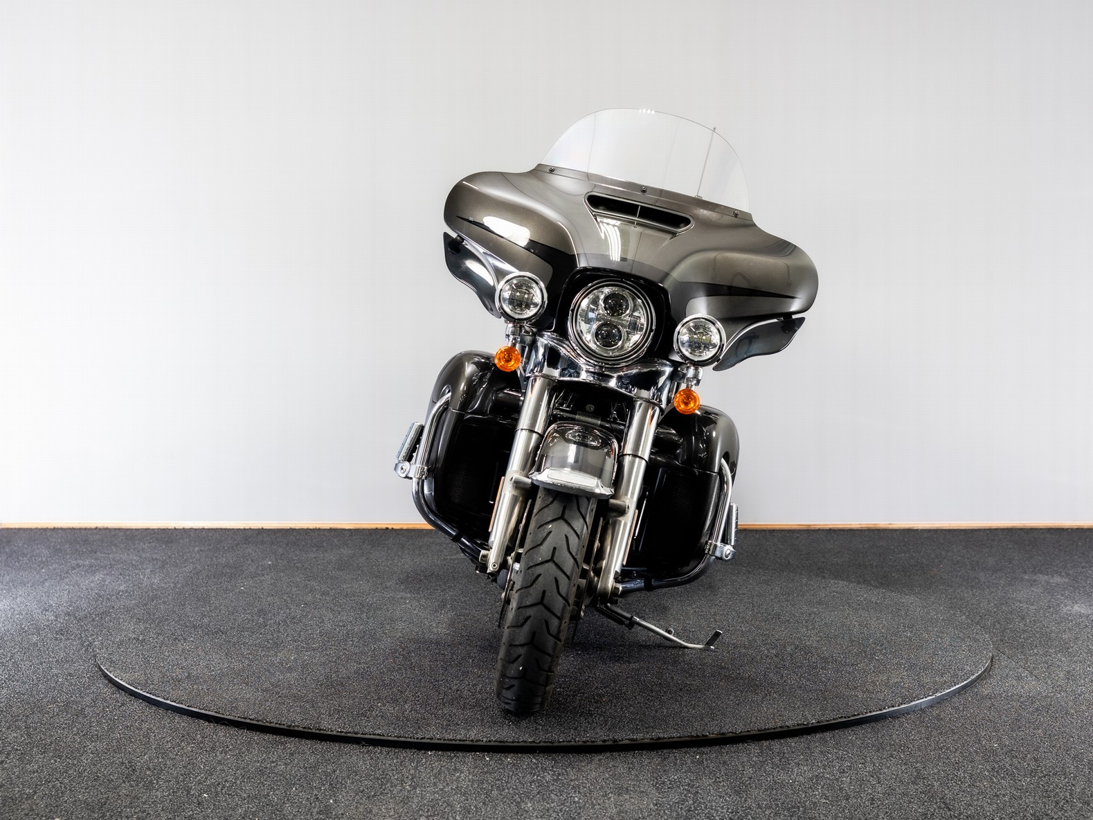 HARLEY-DAVIDSON FLHTK Ultra Limited