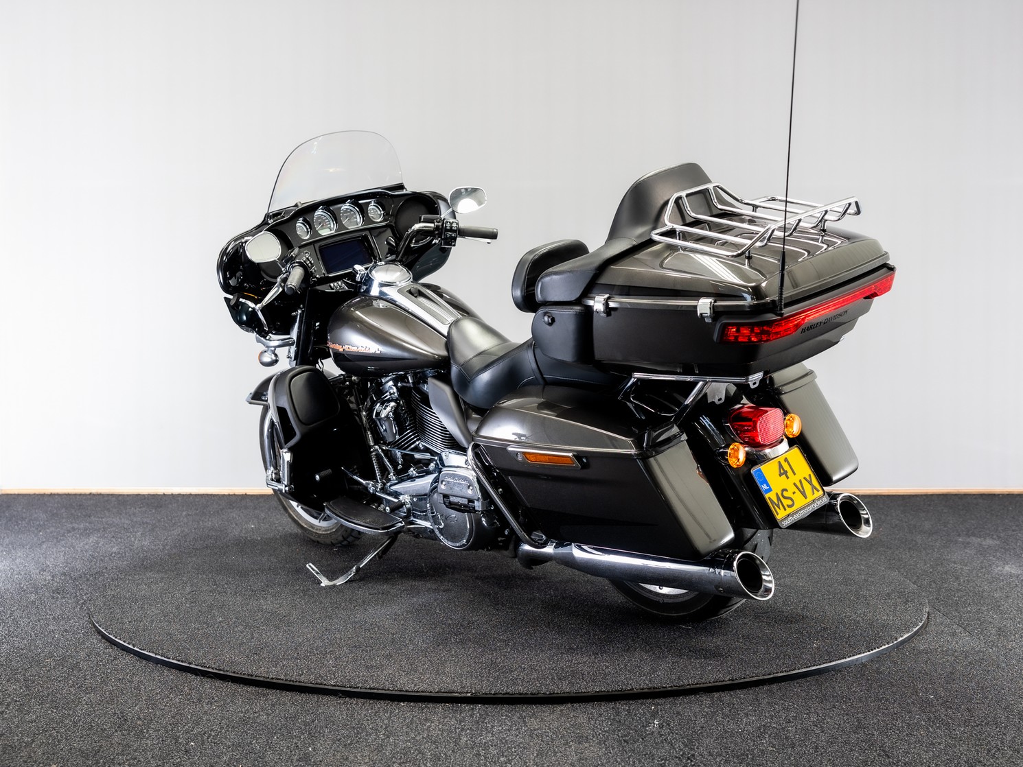HARLEY-DAVIDSON FLHTK Ultra Limited