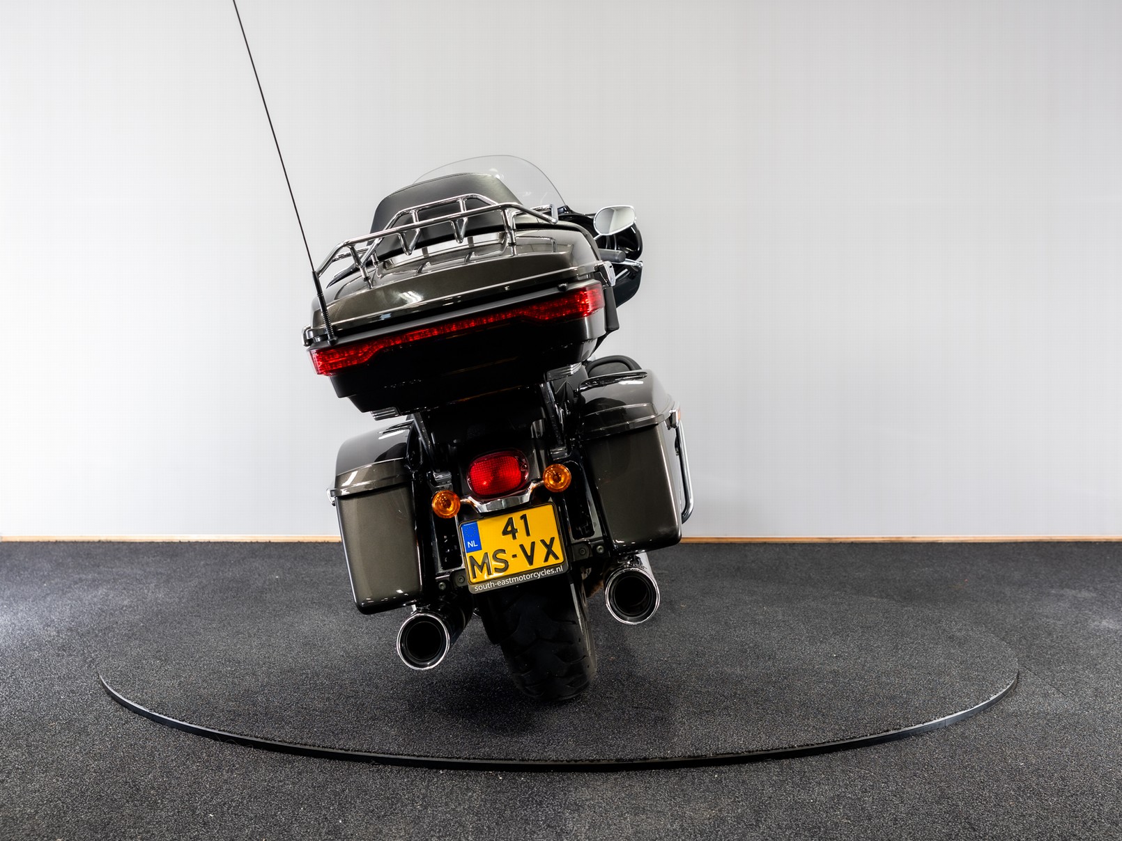 HARLEY-DAVIDSON FLHTK Ultra Limited
