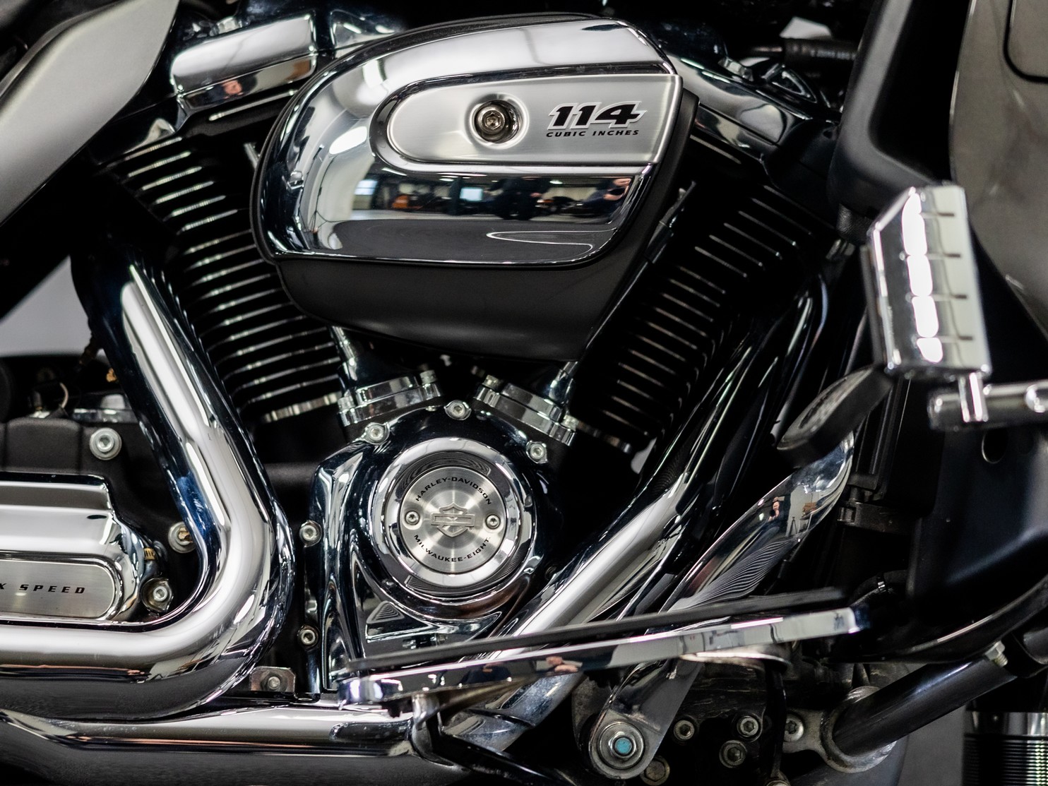 HARLEY-DAVIDSON FLHTK Ultra Limited