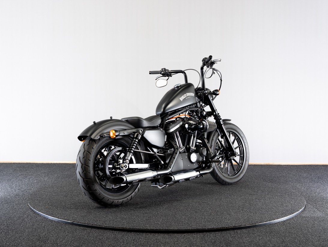 HARLEY-DAVIDSON XL 883N IRON