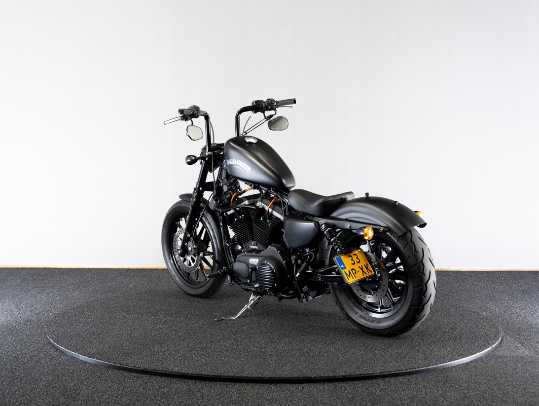 HARLEY-DAVIDSON XL 883N IRON
