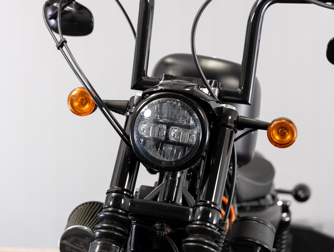 HARLEY-DAVIDSON XL 883N IRON