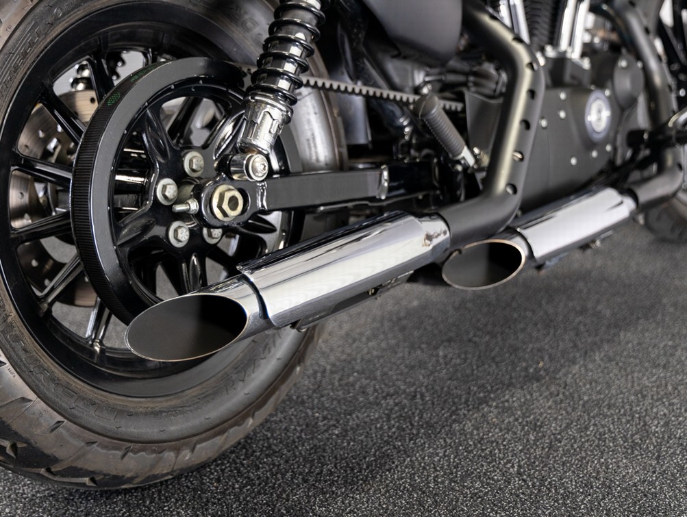 HARLEY-DAVIDSON XL 883N IRON