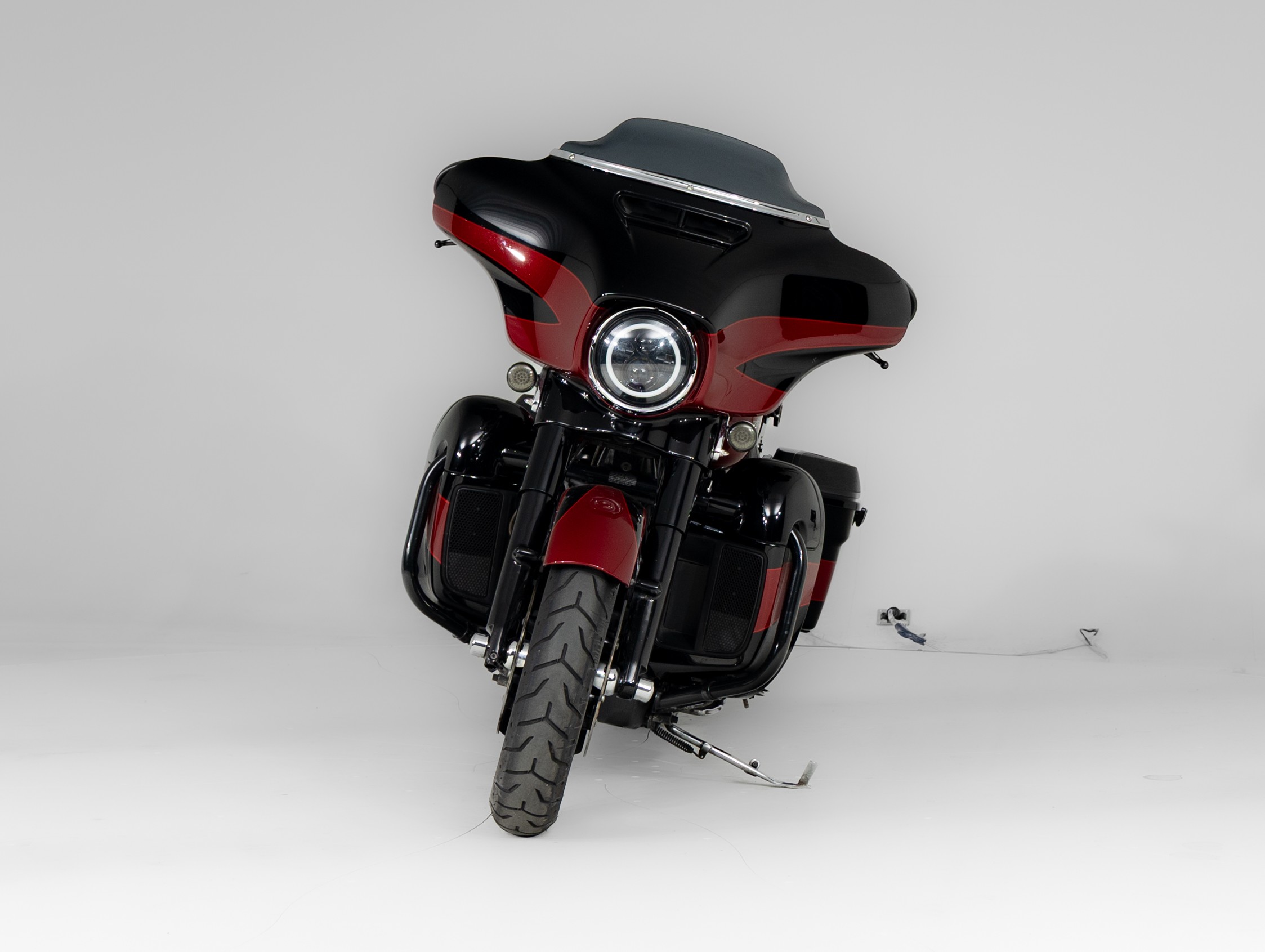 HARLEY-DAVIDSON CVO Street Glide