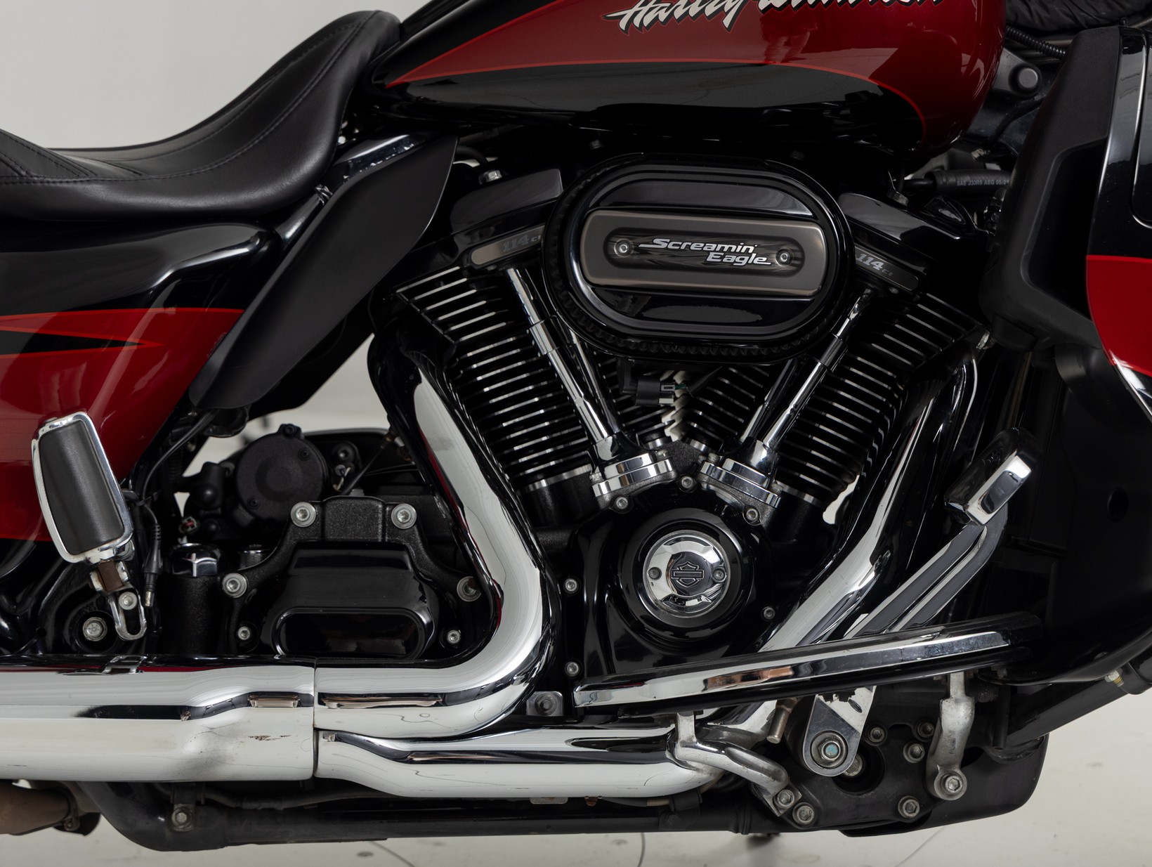 HARLEY-DAVIDSON CVO Street Glide