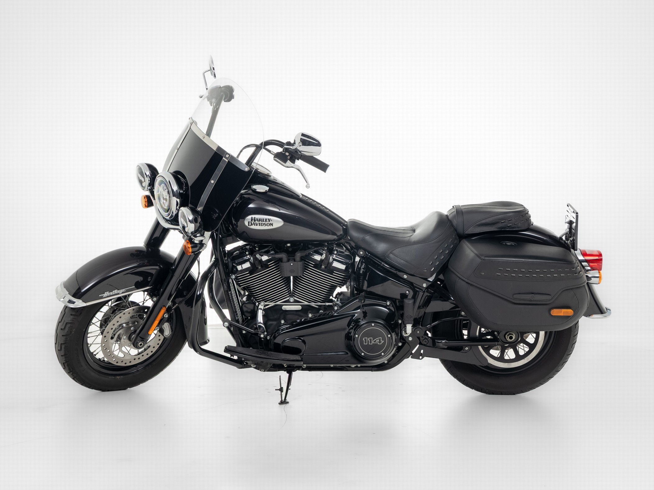 HARLEY-DAVIDSON FLHCS Heritage Classic 114