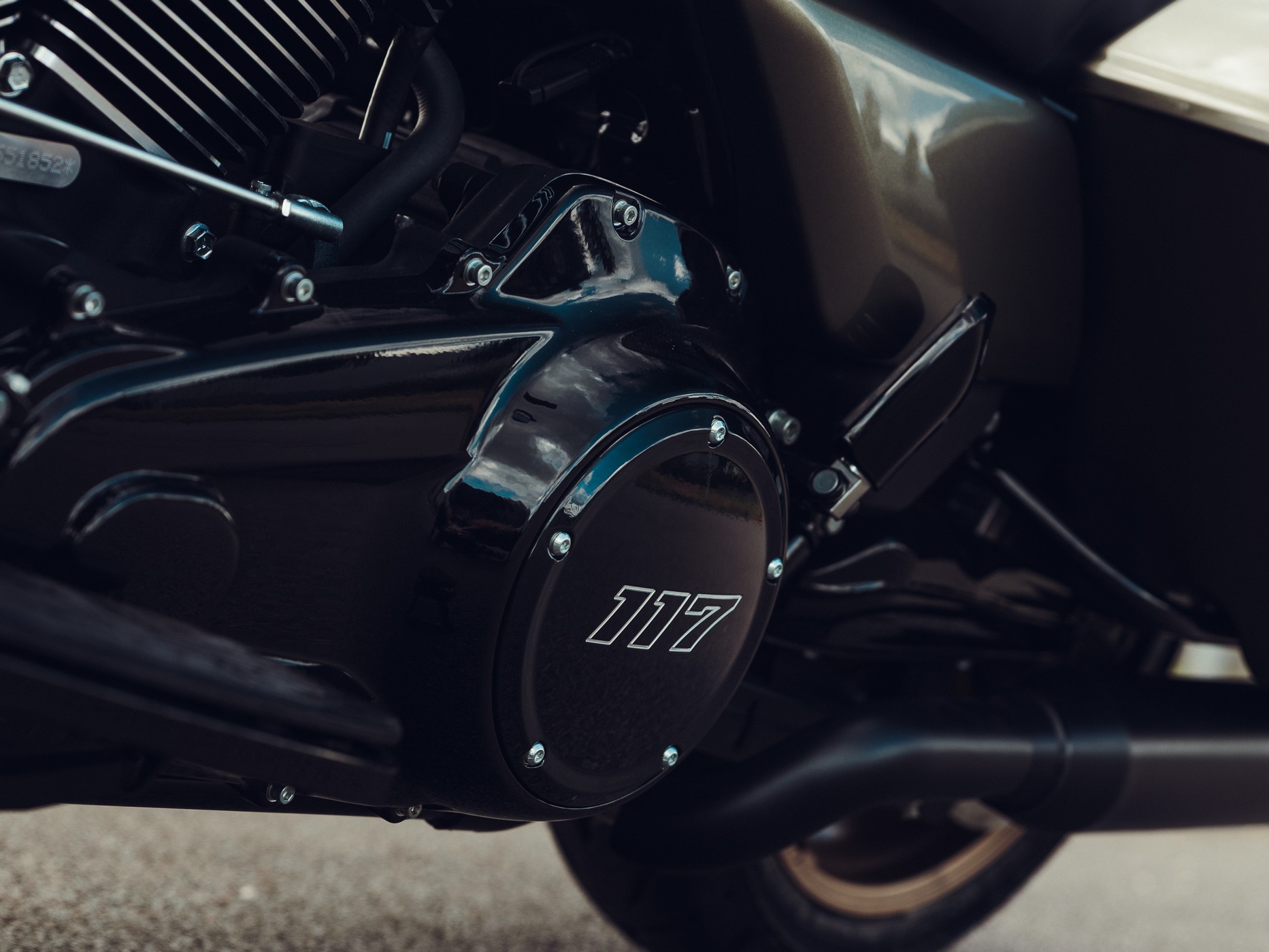 HARLEY-DAVIDSON FLHX Street Glide Solid Colour
