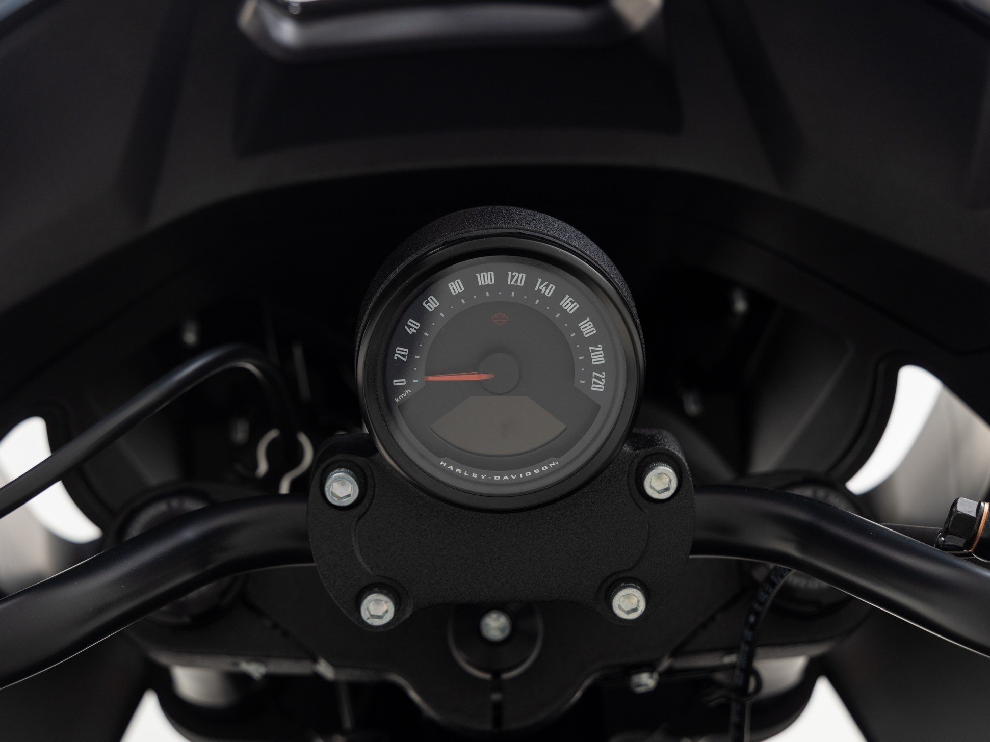 HARLEY-DAVIDSON FXLRST Low Rider ST Custom Col
