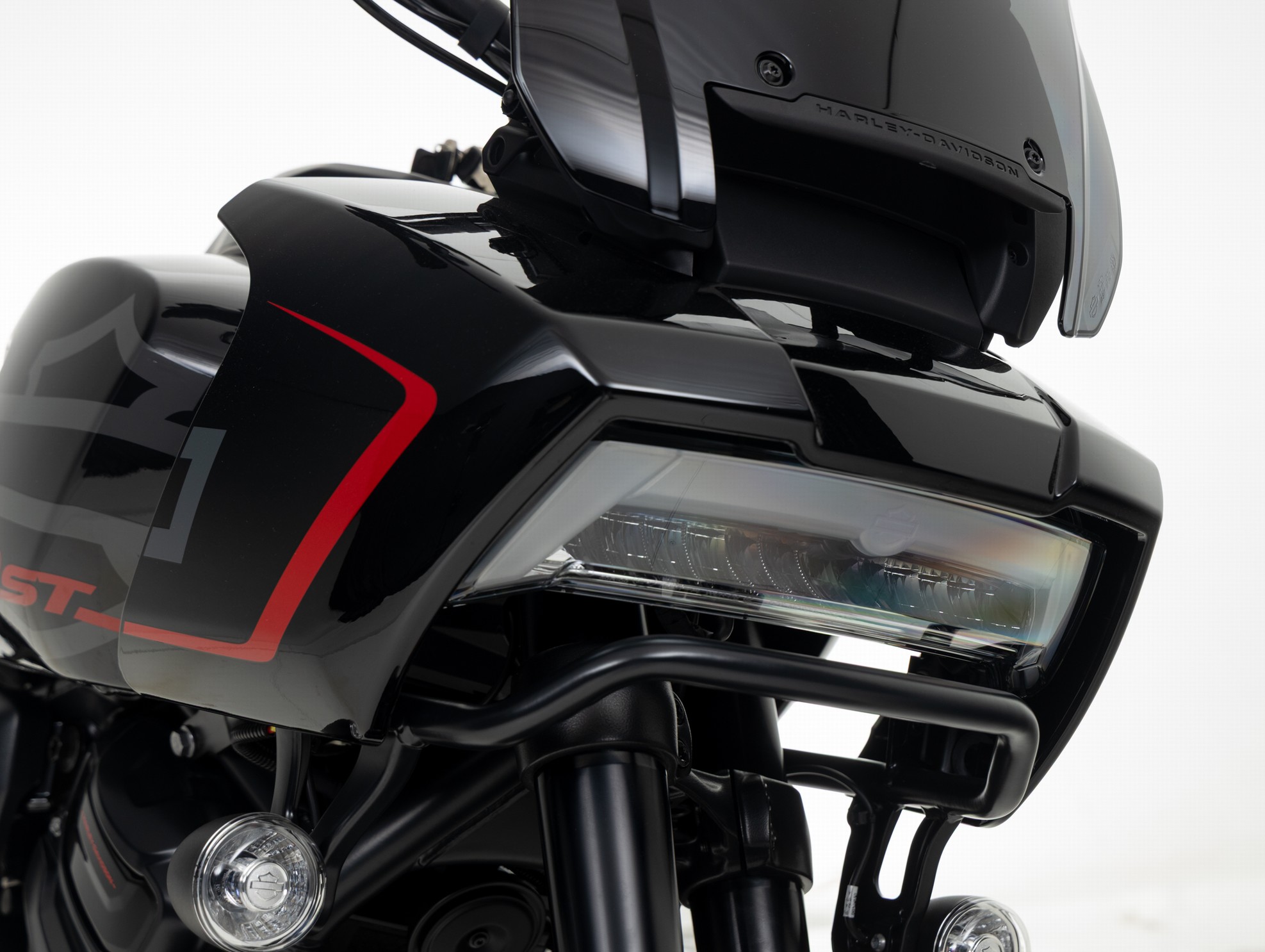 HARLEY-DAVIDSON RA1250ST Vivid Black