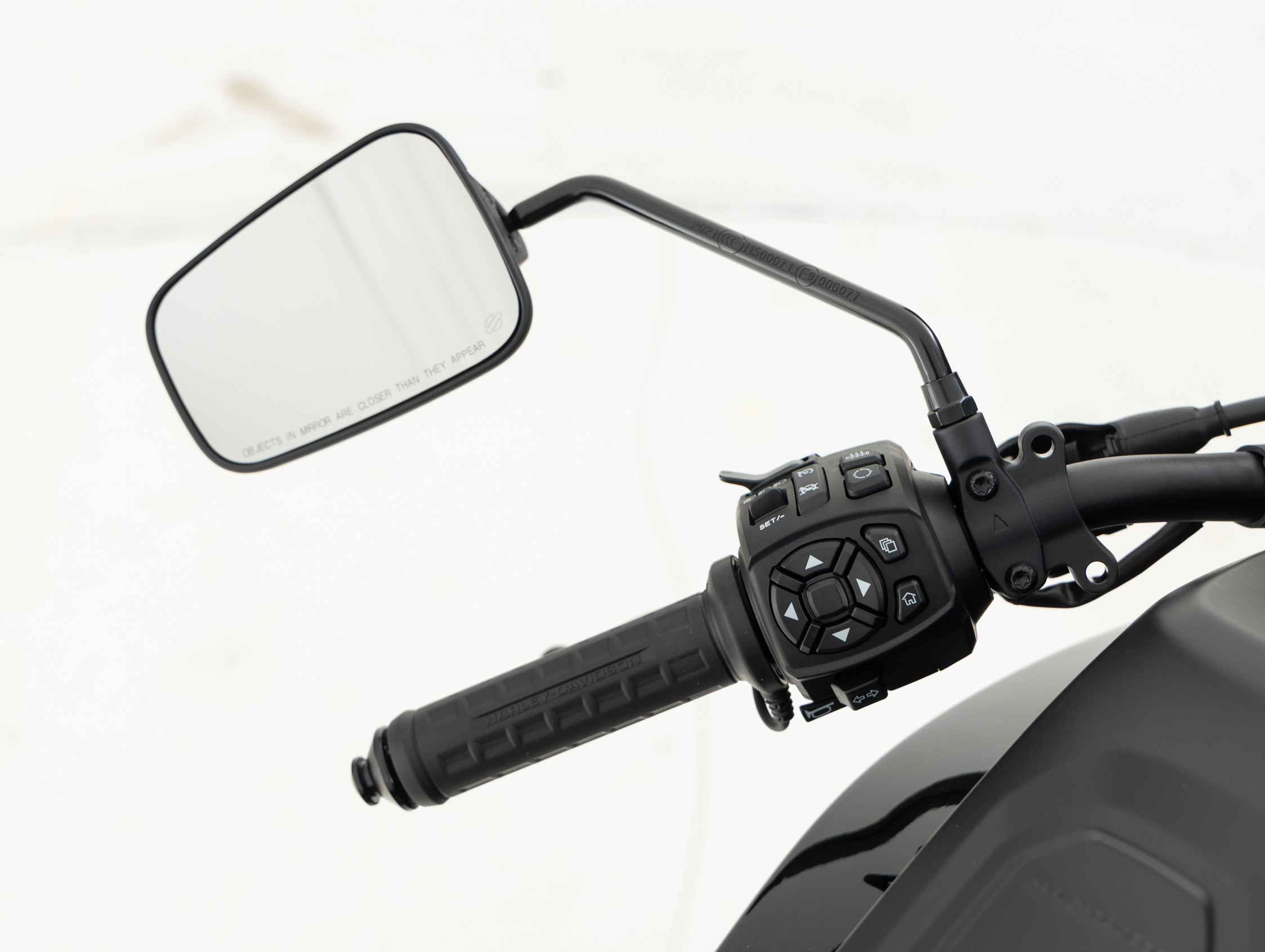 HARLEY-DAVIDSON RA1250ST Vivid Black