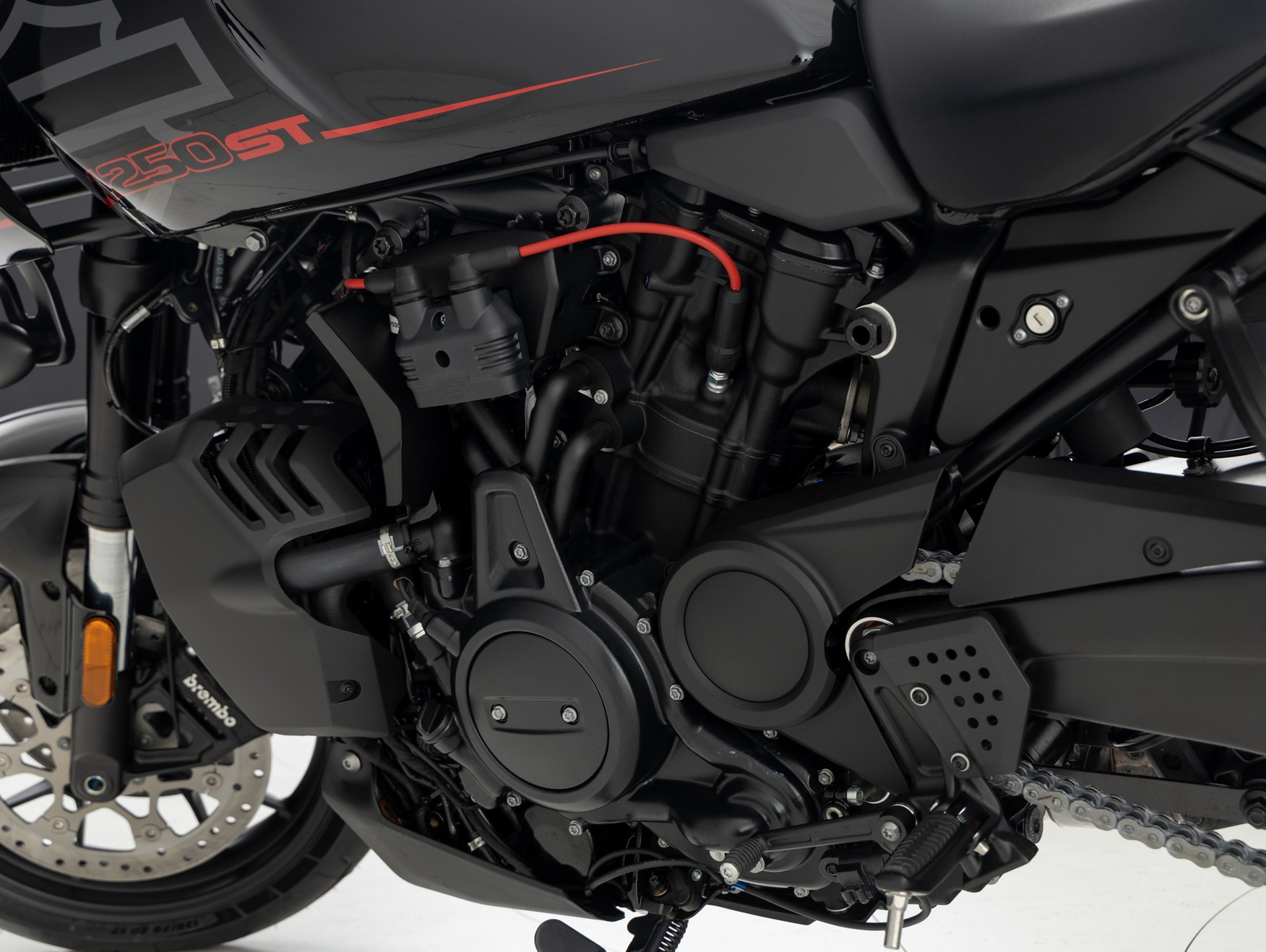 HARLEY-DAVIDSON RA1250ST Vivid Black
