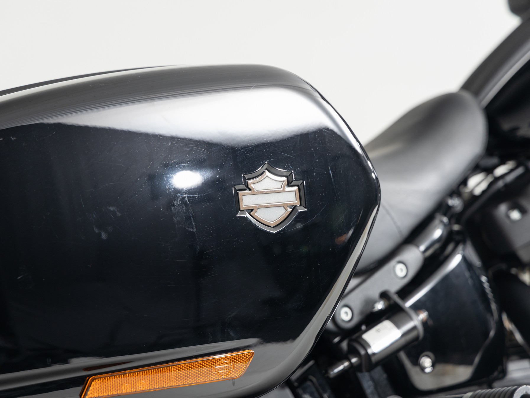 HARLEY-DAVIDSON Low Rider ST