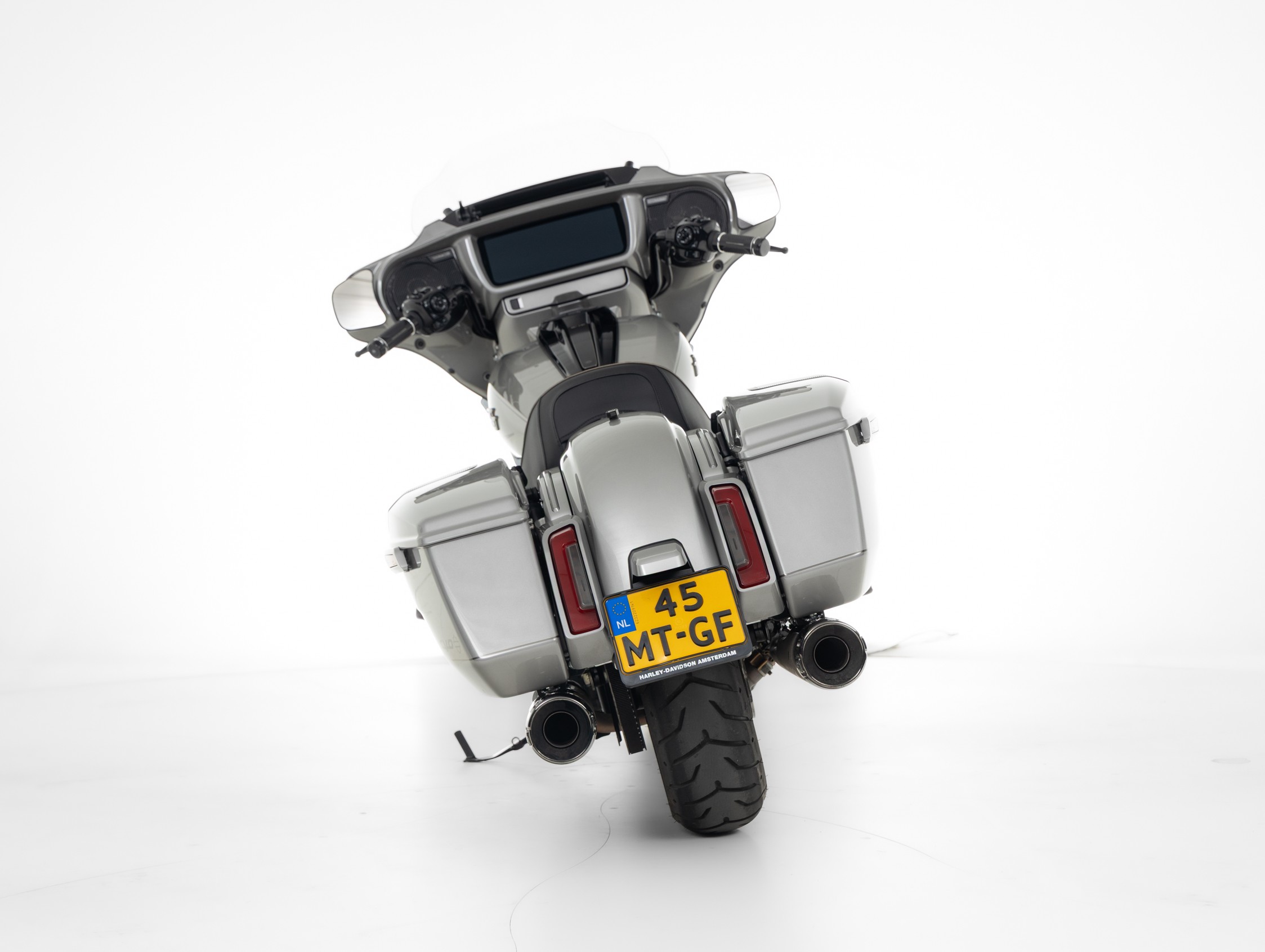 HARLEY-DAVIDSON FLHXSE CVO Street Glide