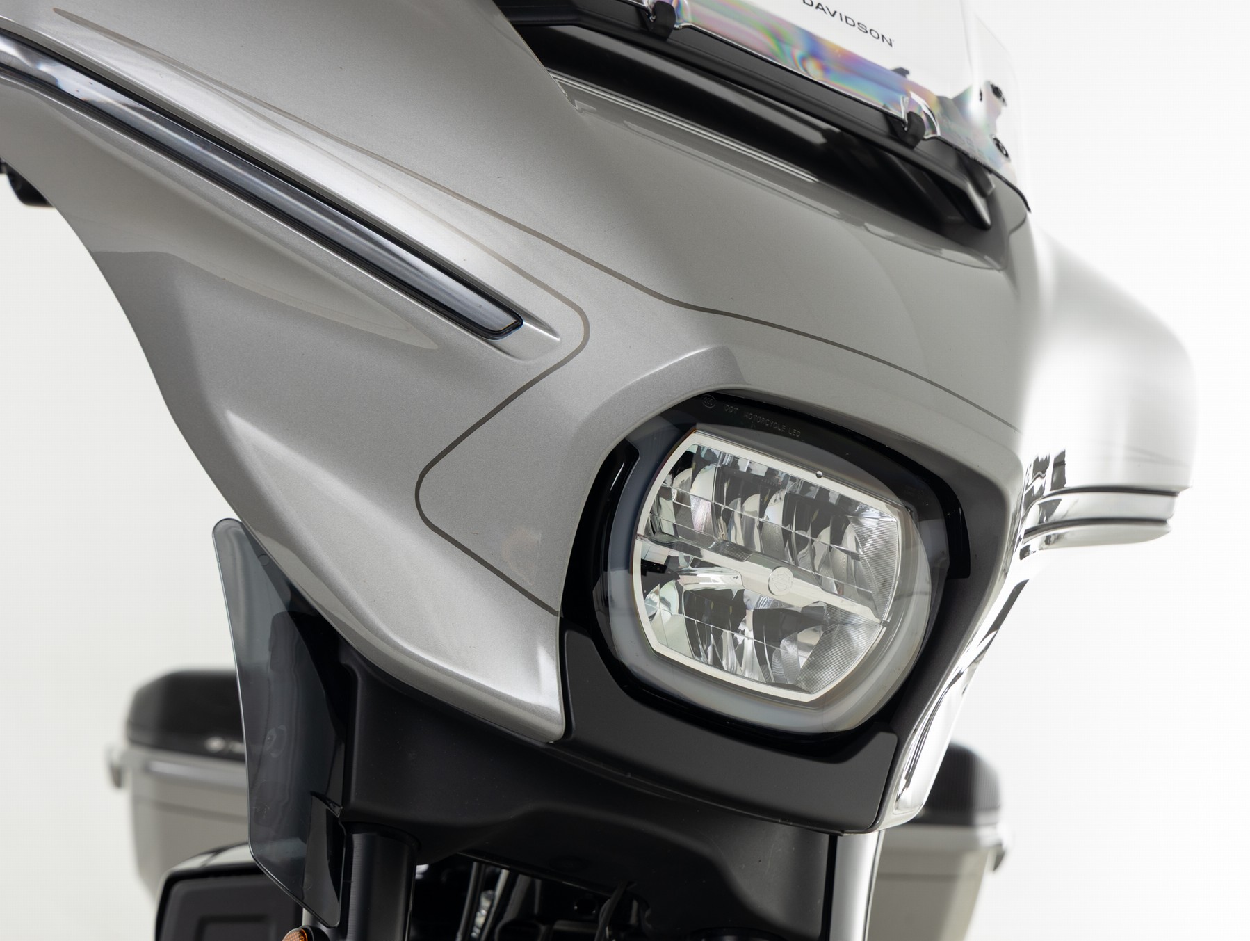 HARLEY-DAVIDSON FLHXSE CVO Street Glide