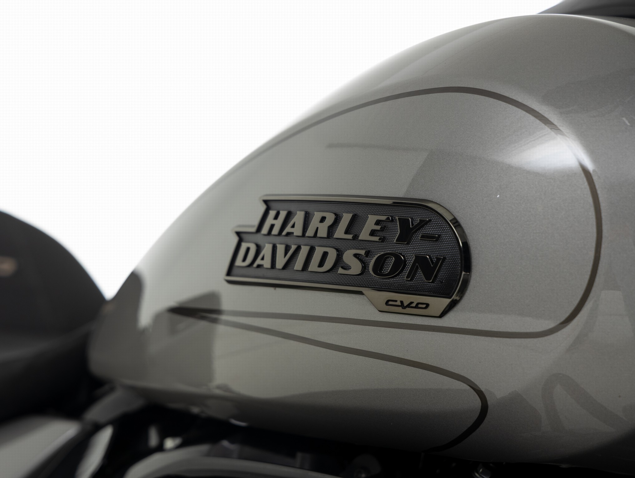 HARLEY-DAVIDSON FLHXSE CVO Street Glide