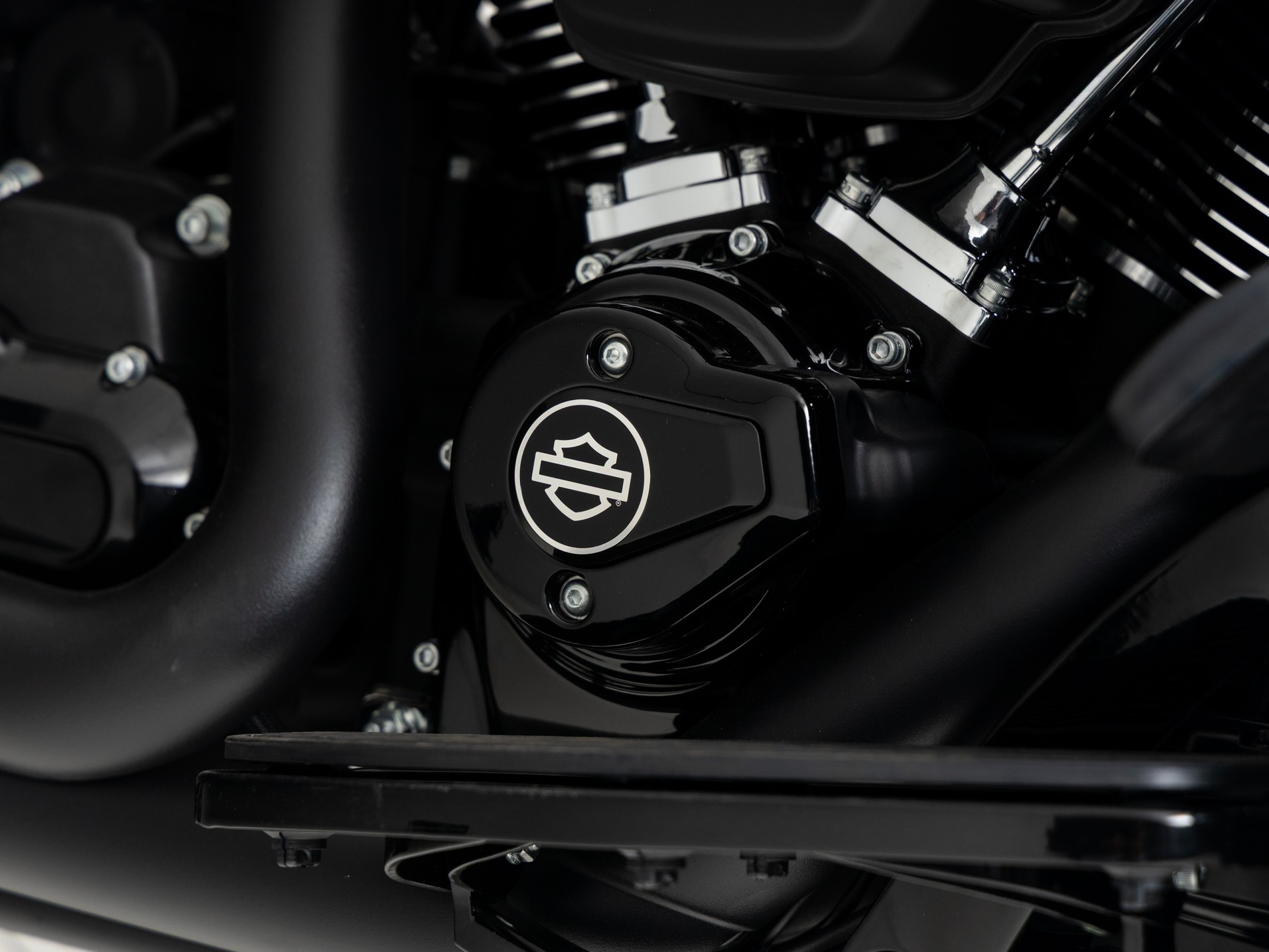 HARLEY-DAVIDSON - FLHXU Street Glide Ultra Black