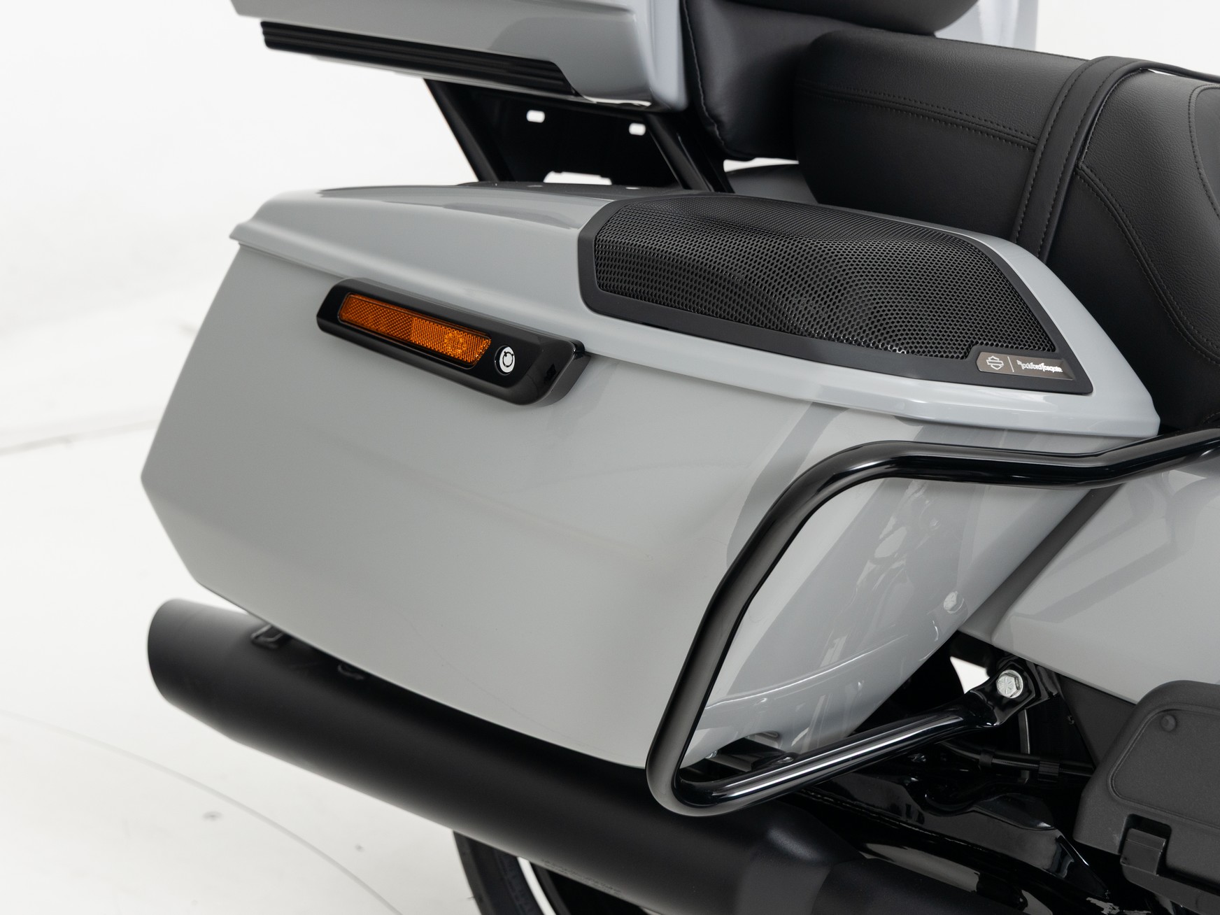 HARLEY-DAVIDSON - FLHXU Street Glide Ultra Black