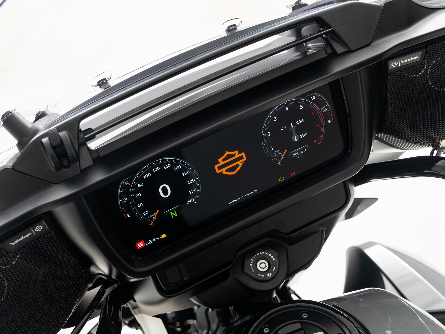 HARLEY-DAVIDSON - FLHXU Street Glide Ultra Black