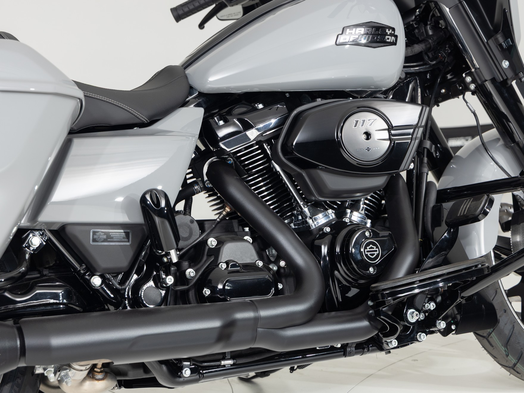 HARLEY-DAVIDSON FLHX Street Glide Black trim -