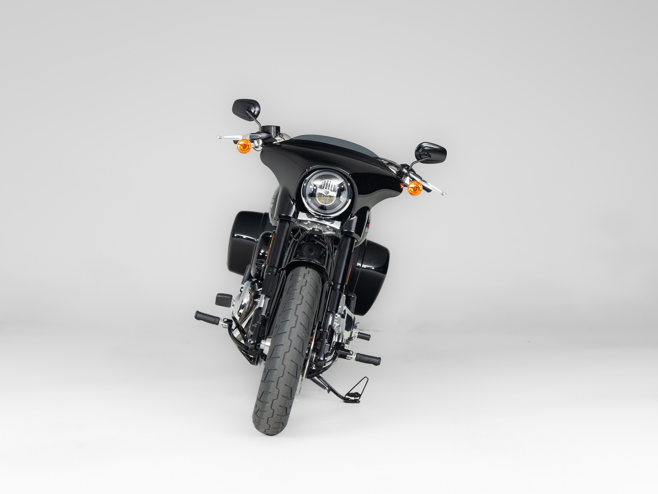 HARLEY-DAVIDSON FLSB Sport Glide Vivid Black