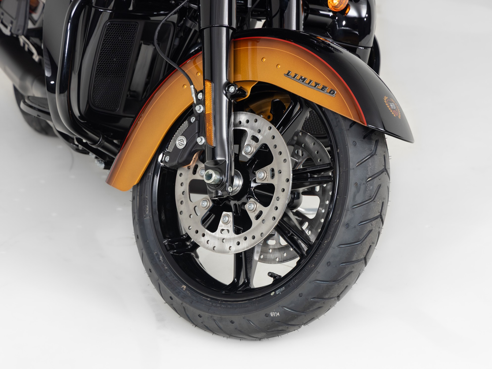 HARLEY-DAVIDSON FLHTK Ultra Limited Custom Col
