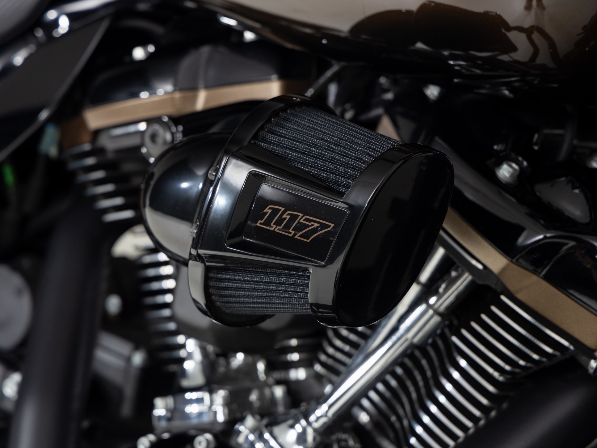 HARLEY-DAVIDSON FLHXST Street Glide ST