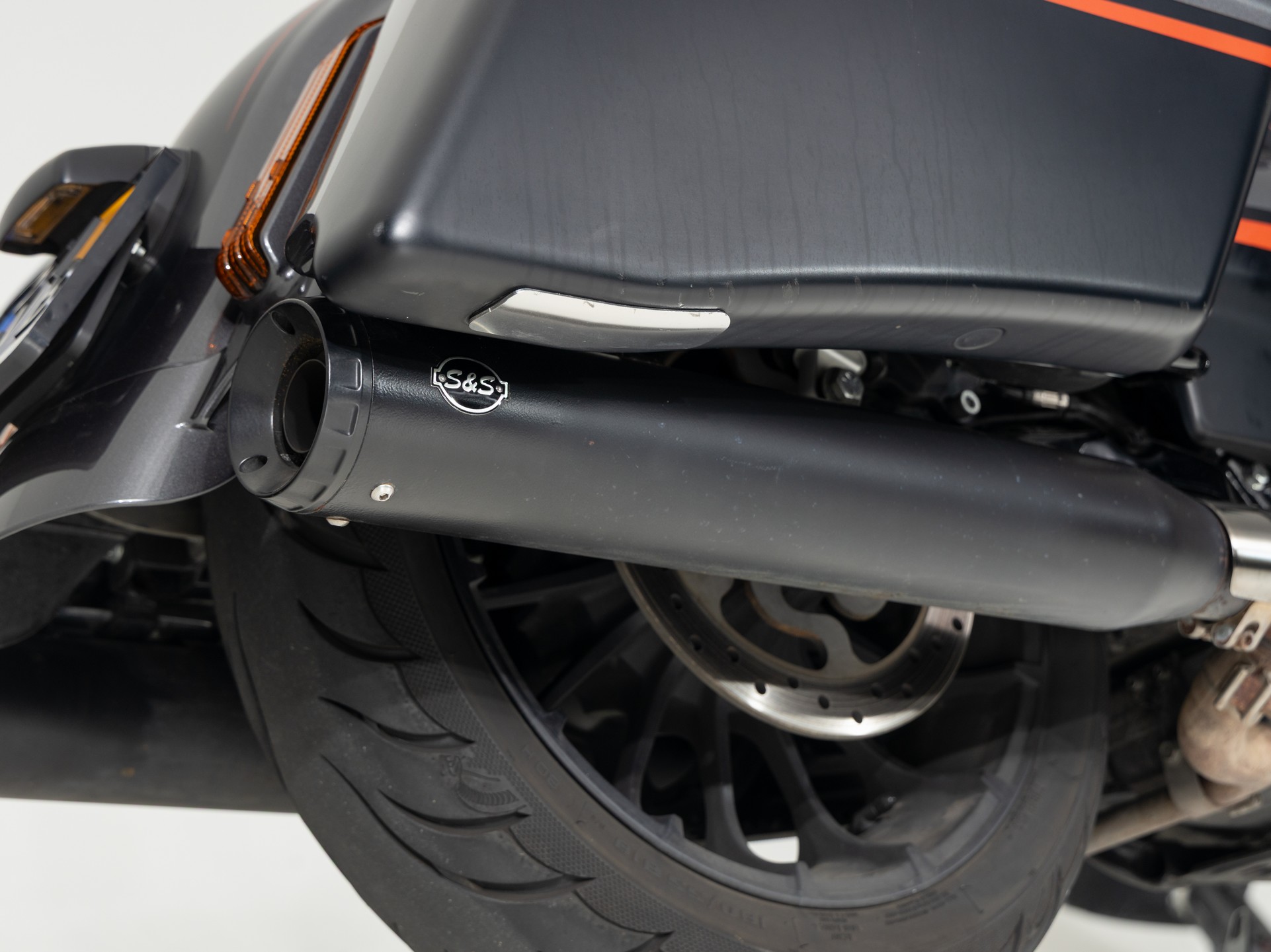 HARLEY-DAVIDSON FLHXSE CVO Street Glide