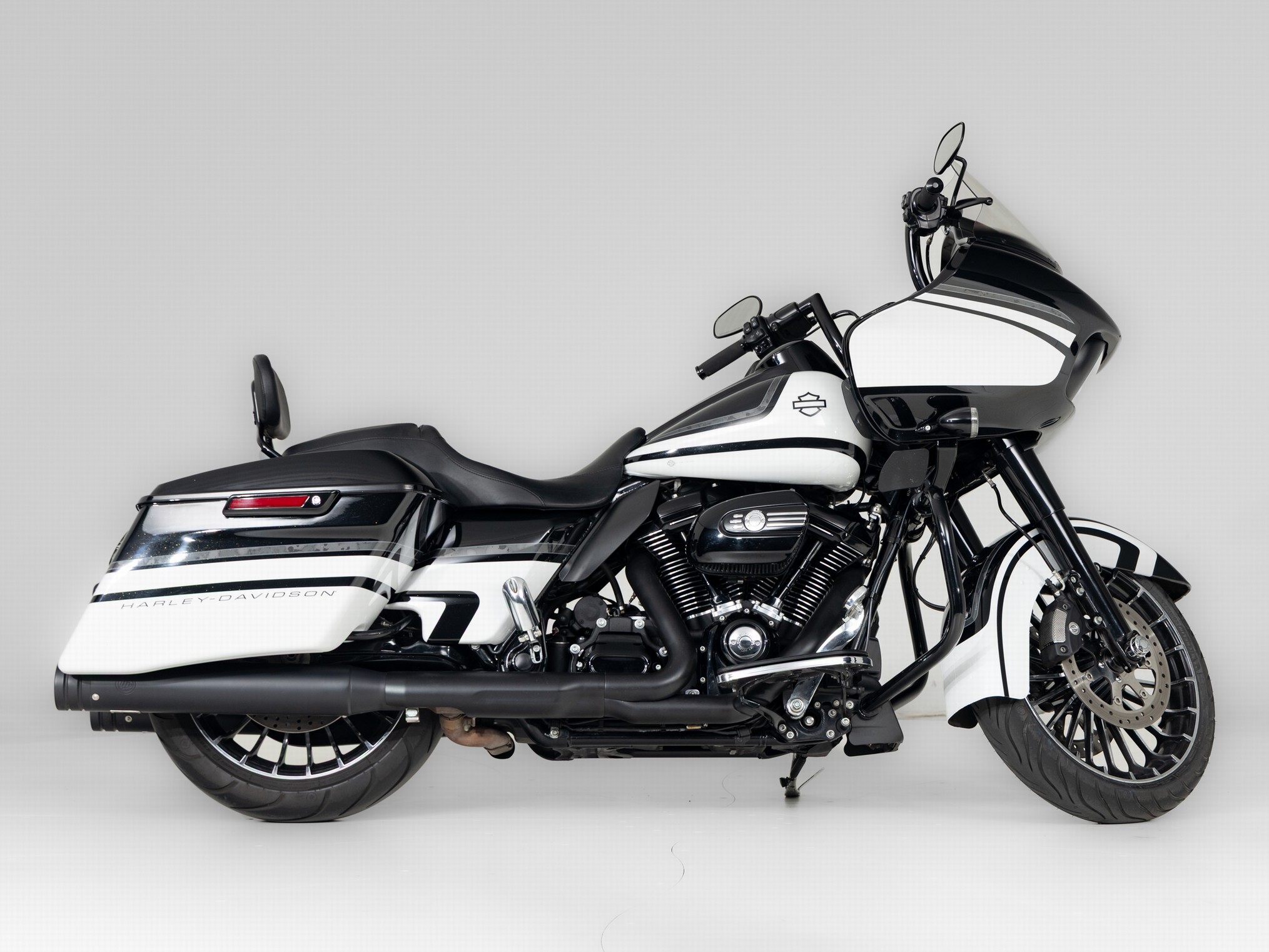 HARLEY-DAVIDSON - ROAD GLIDE SPECIAL