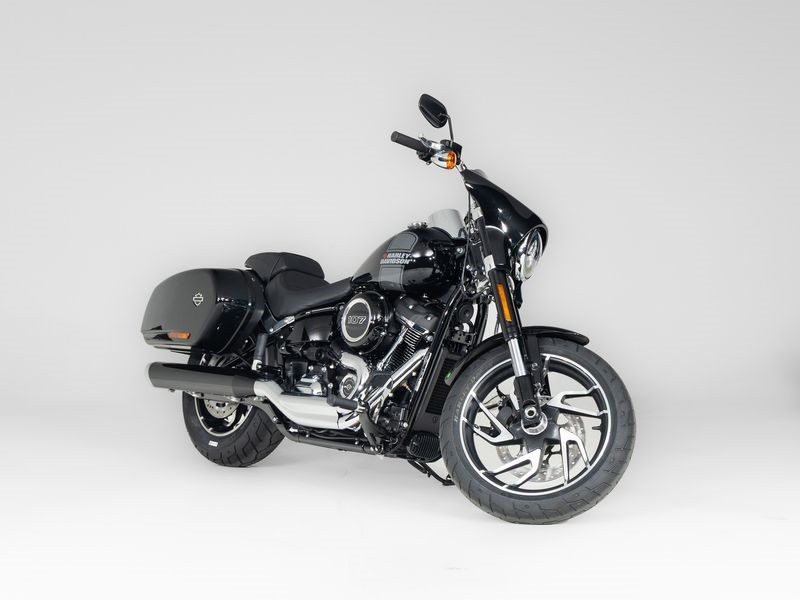 HARLEY-DAVIDSON - FLSB Sport Glide Vivid Black