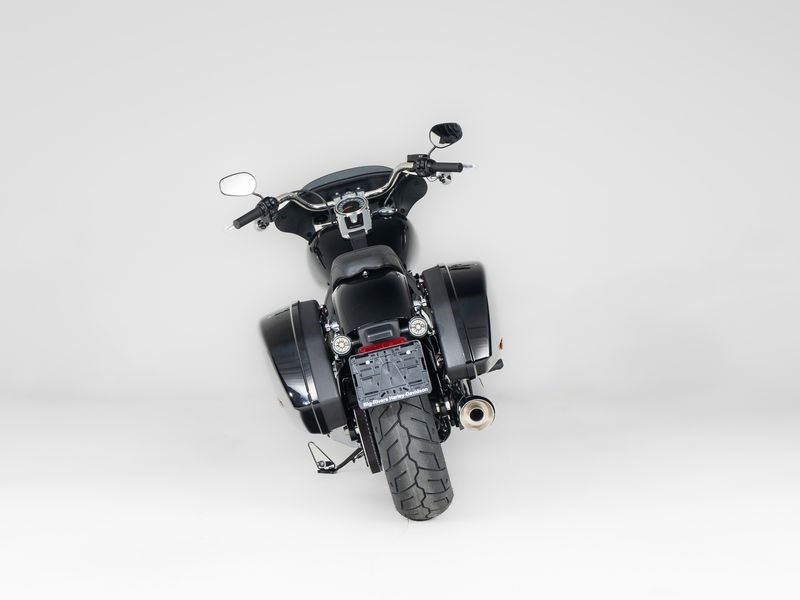 HARLEY-DAVIDSON - FLSB Sport Glide Vivid Black