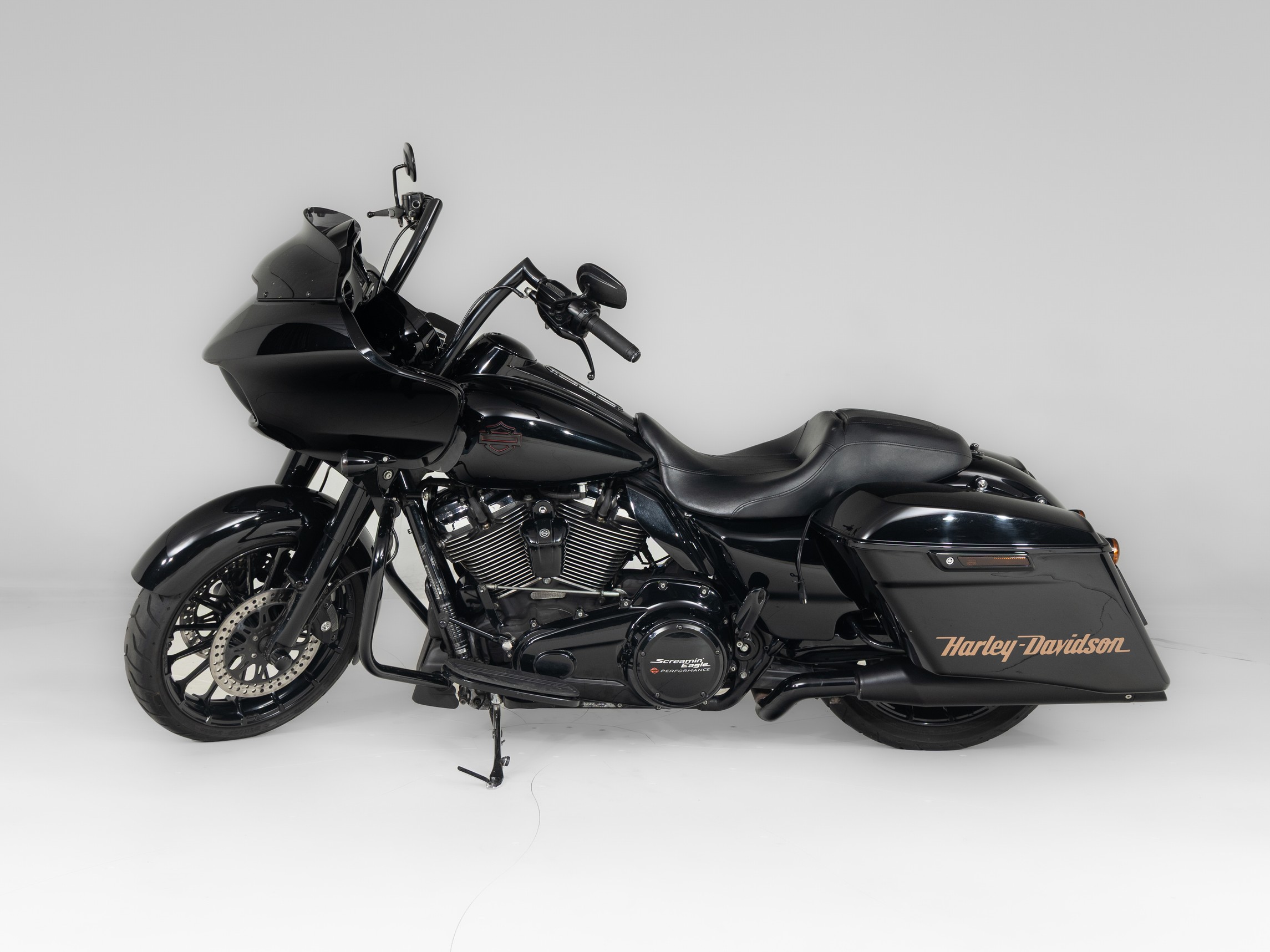 HARLEY-DAVIDSON ROAD GLIDE SPECIAL