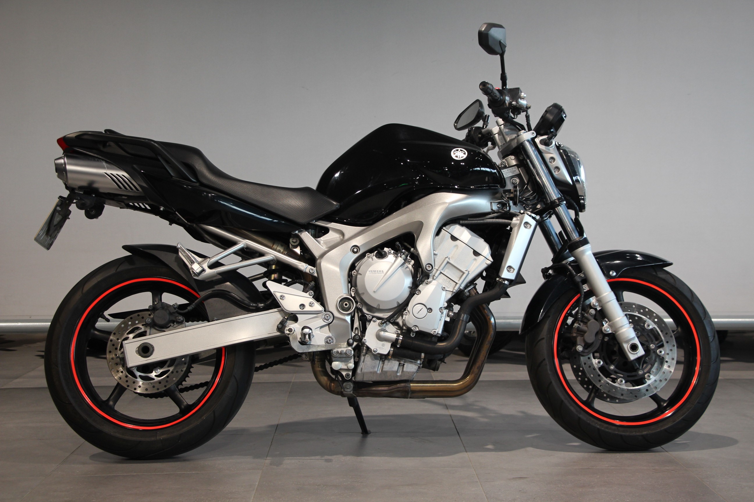 YAMAHA - FZ-6N