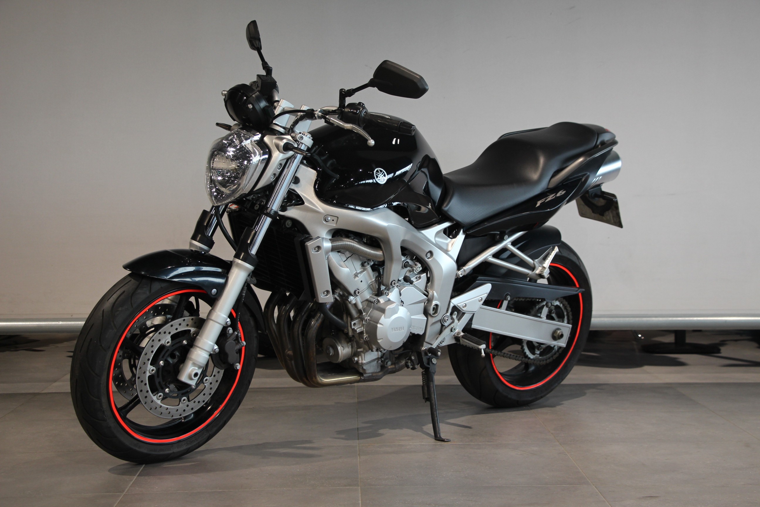 YAMAHA - FZ-6N