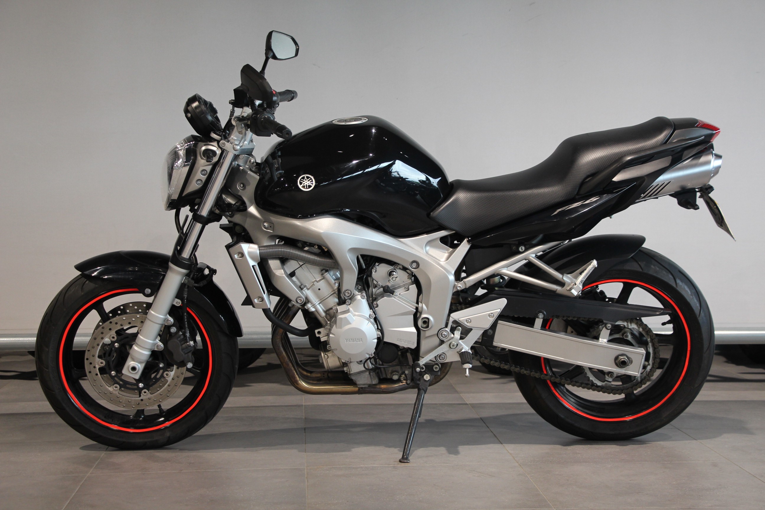 YAMAHA - FZ-6N