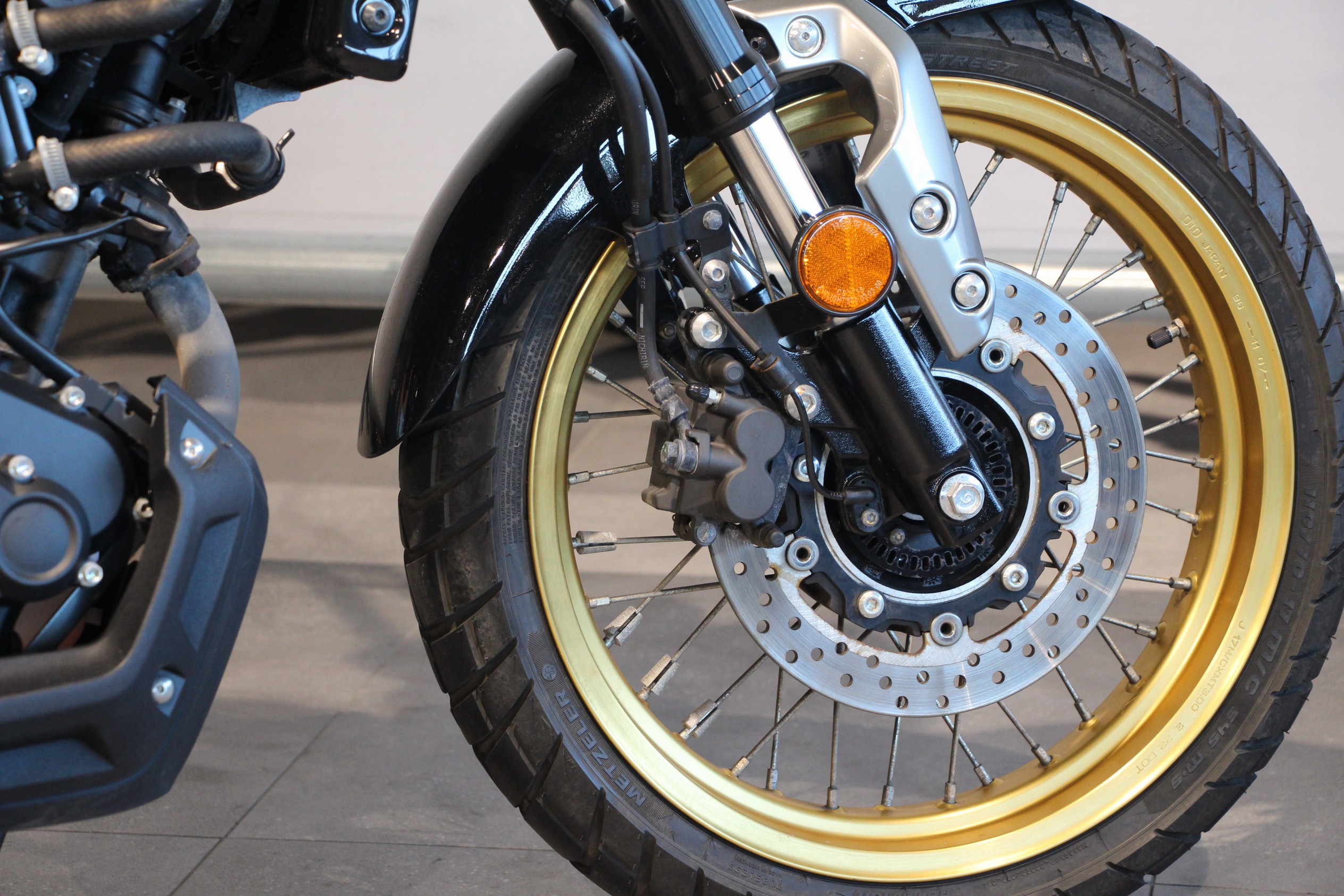 YAMAHA - XSR 125 Legacy