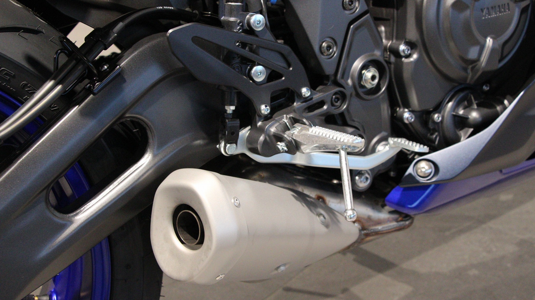 YAMAHA - YZF R7