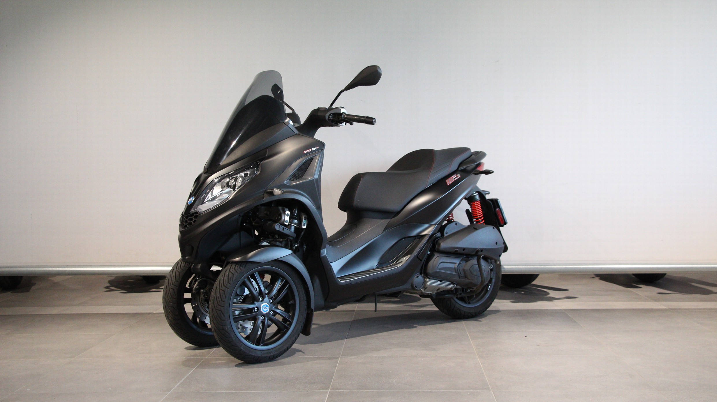 PIAGGIO - MP3 300 HPE SPORT