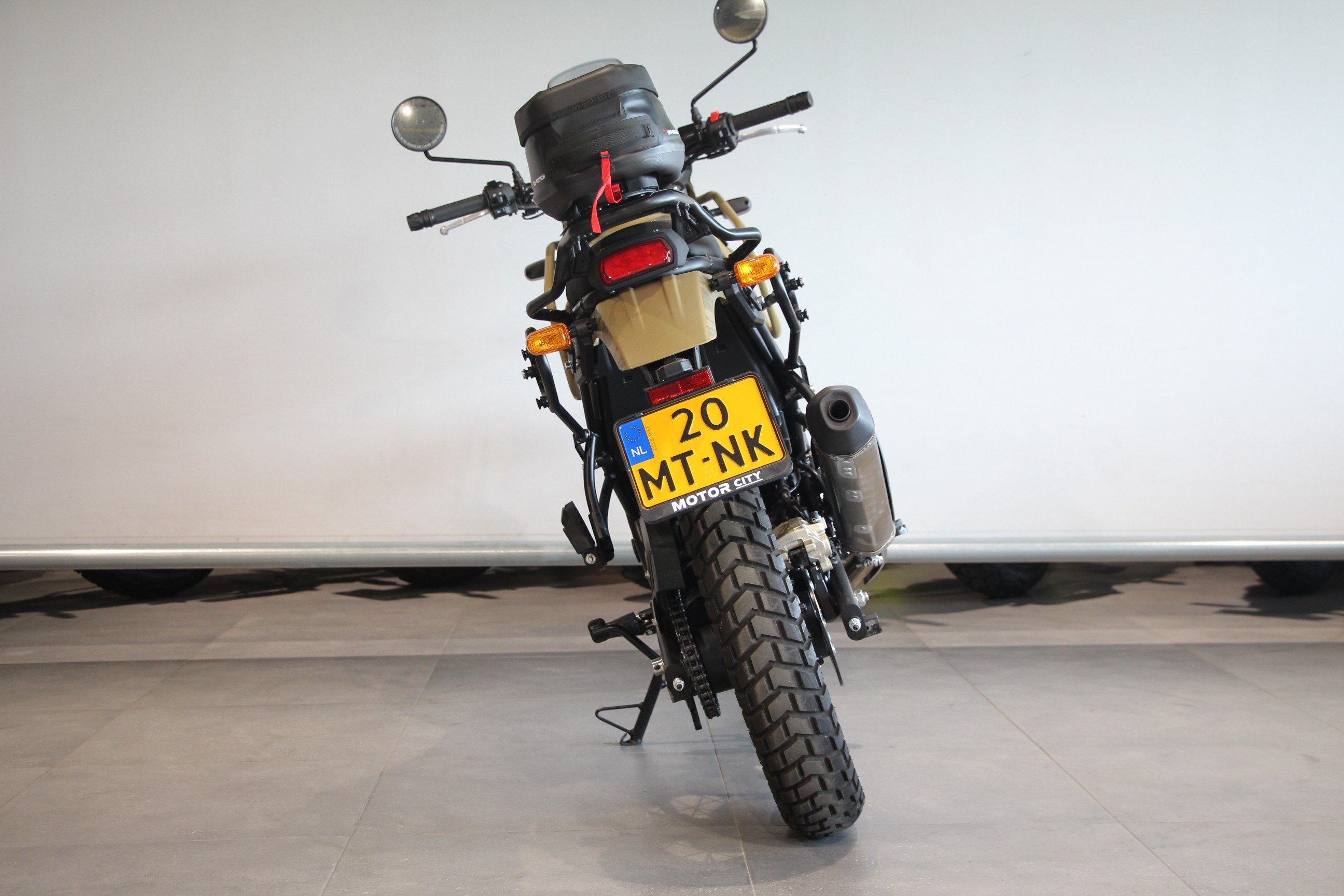 ROYAL-ENFIELD - HIMALAYAN