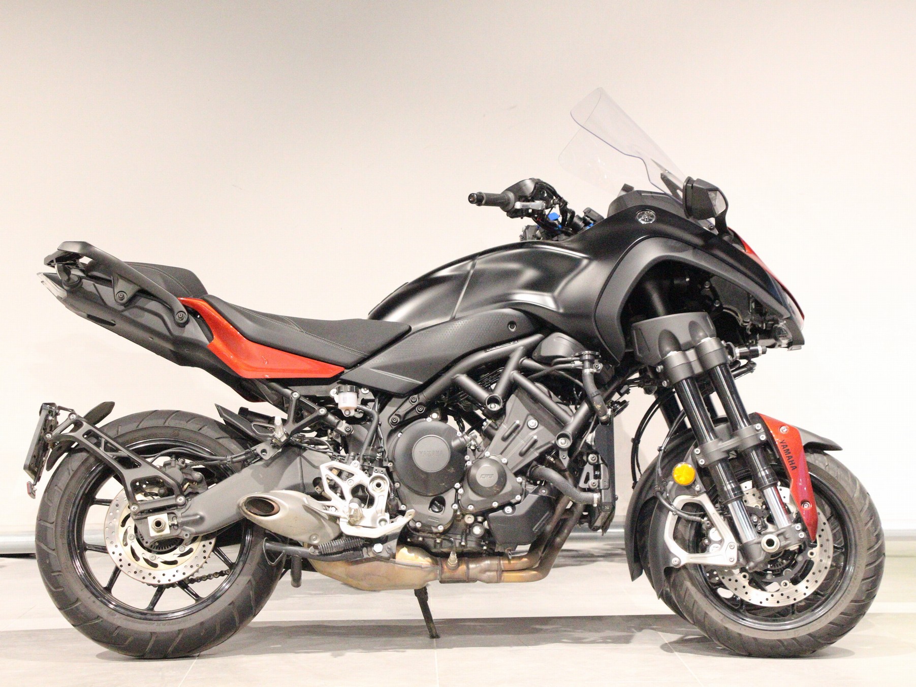 YAMAHA - Niken gt BTW MOTOR !!!